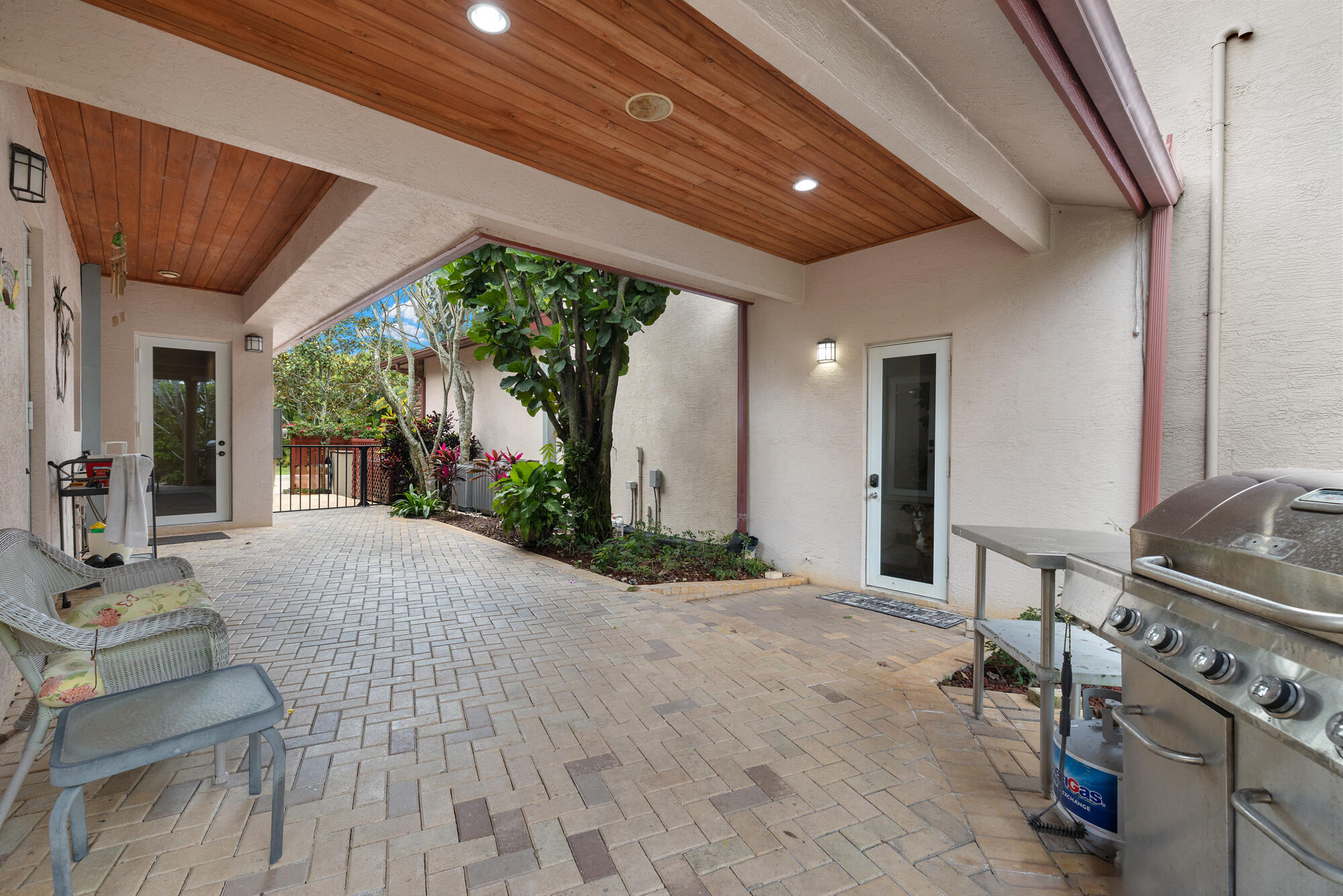 265 Westwood Circle E