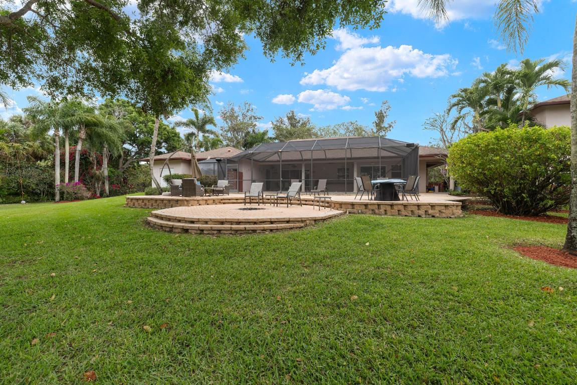 265 Westwood Circle E