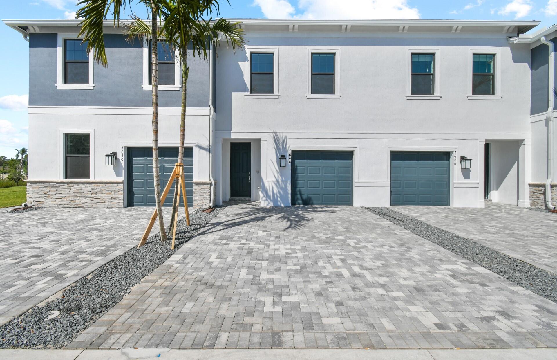 7648 SW Lucy Lane Latitude