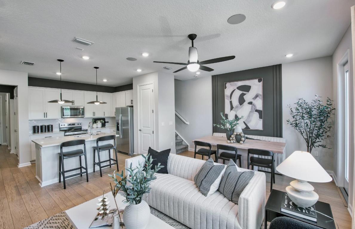 7648 SW Lucy Lane Latitude