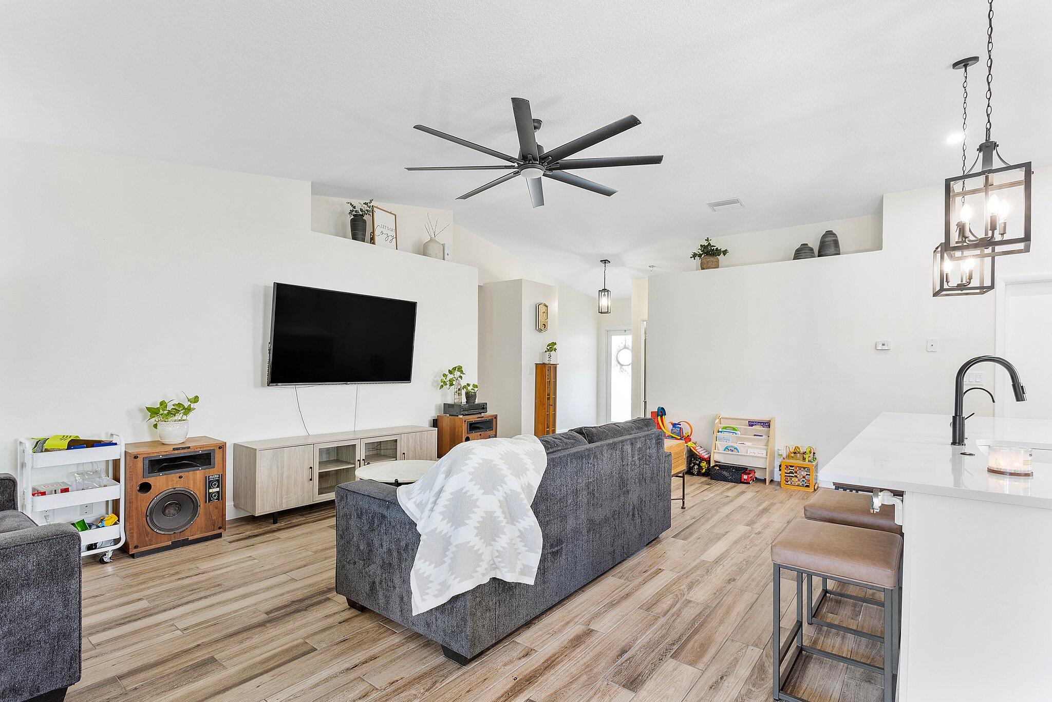 28 Misty Meadow Drive