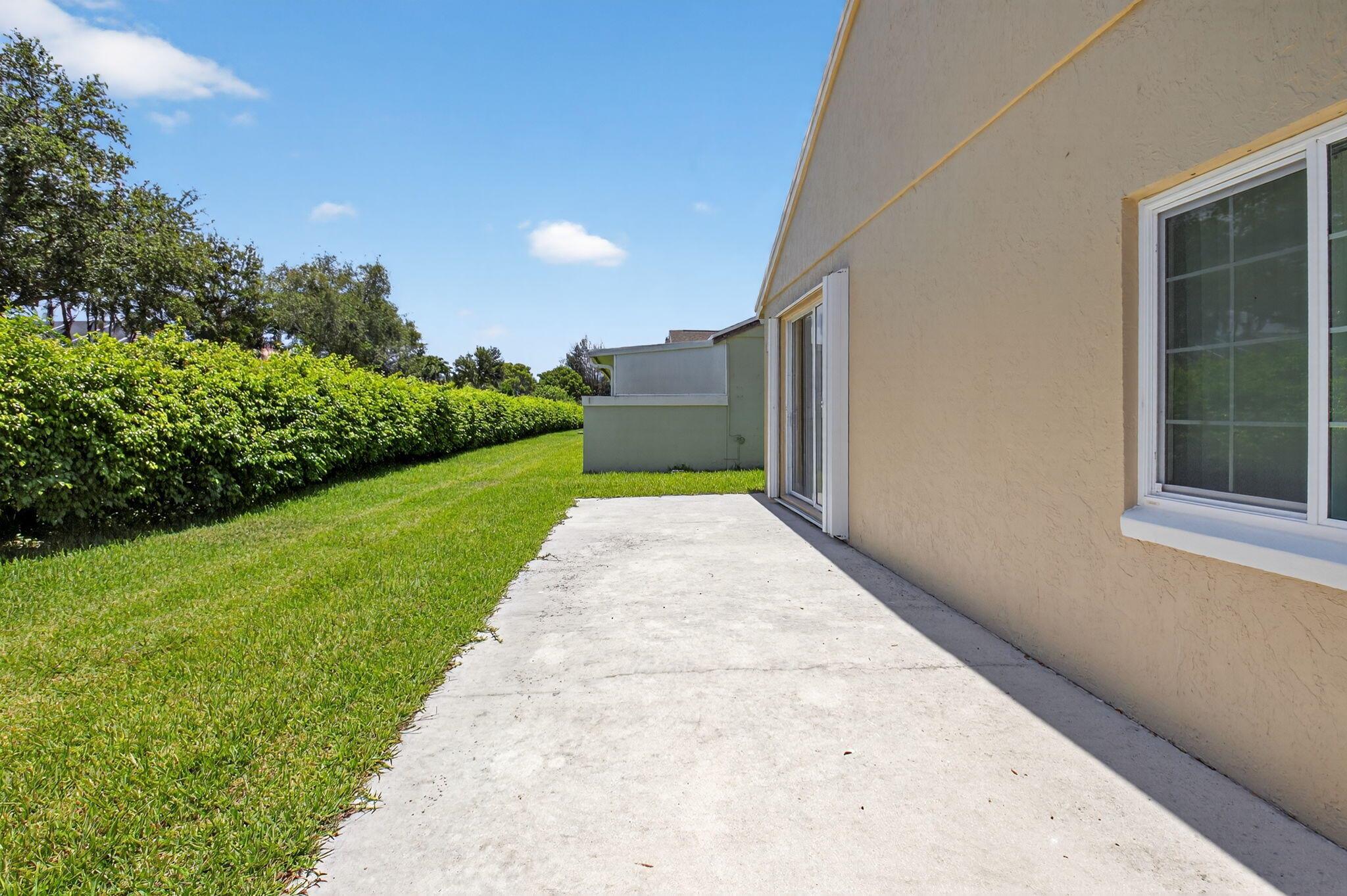 7848 Mansfield Hollow Road