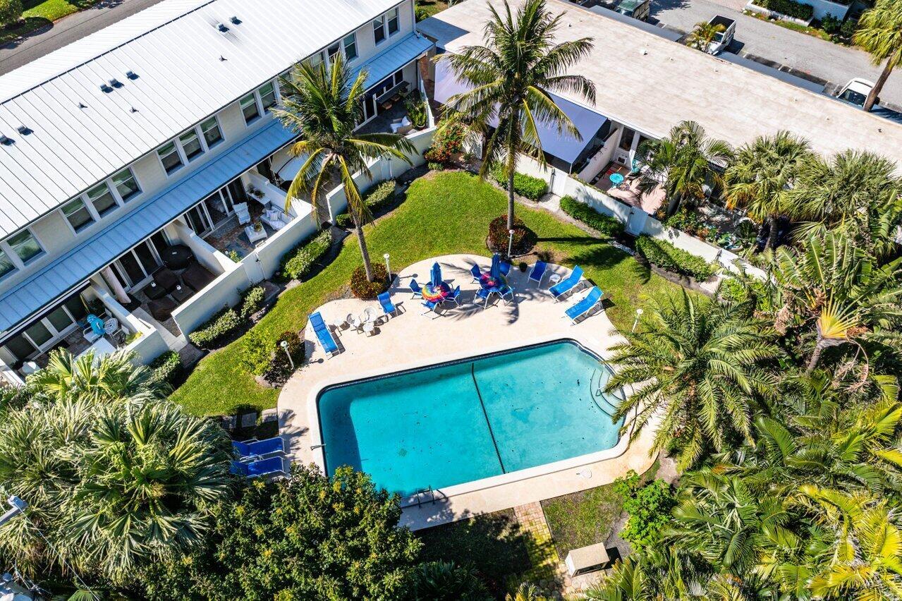 303 Gleason Street 4