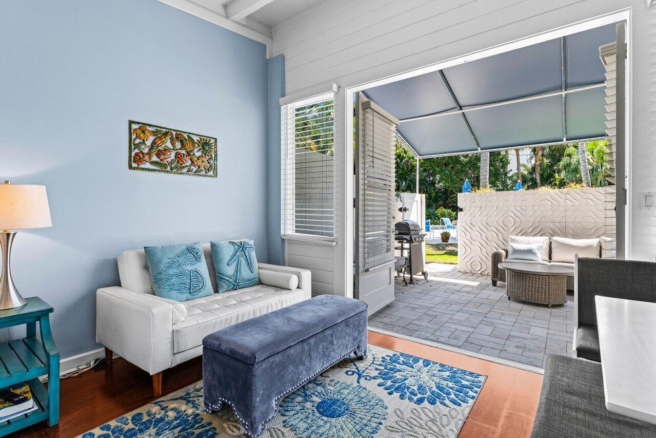 303 Gleason Street 4