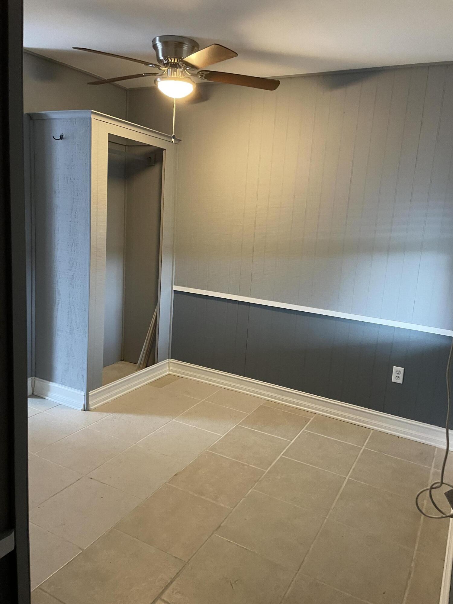 1808 St Lucie Court B