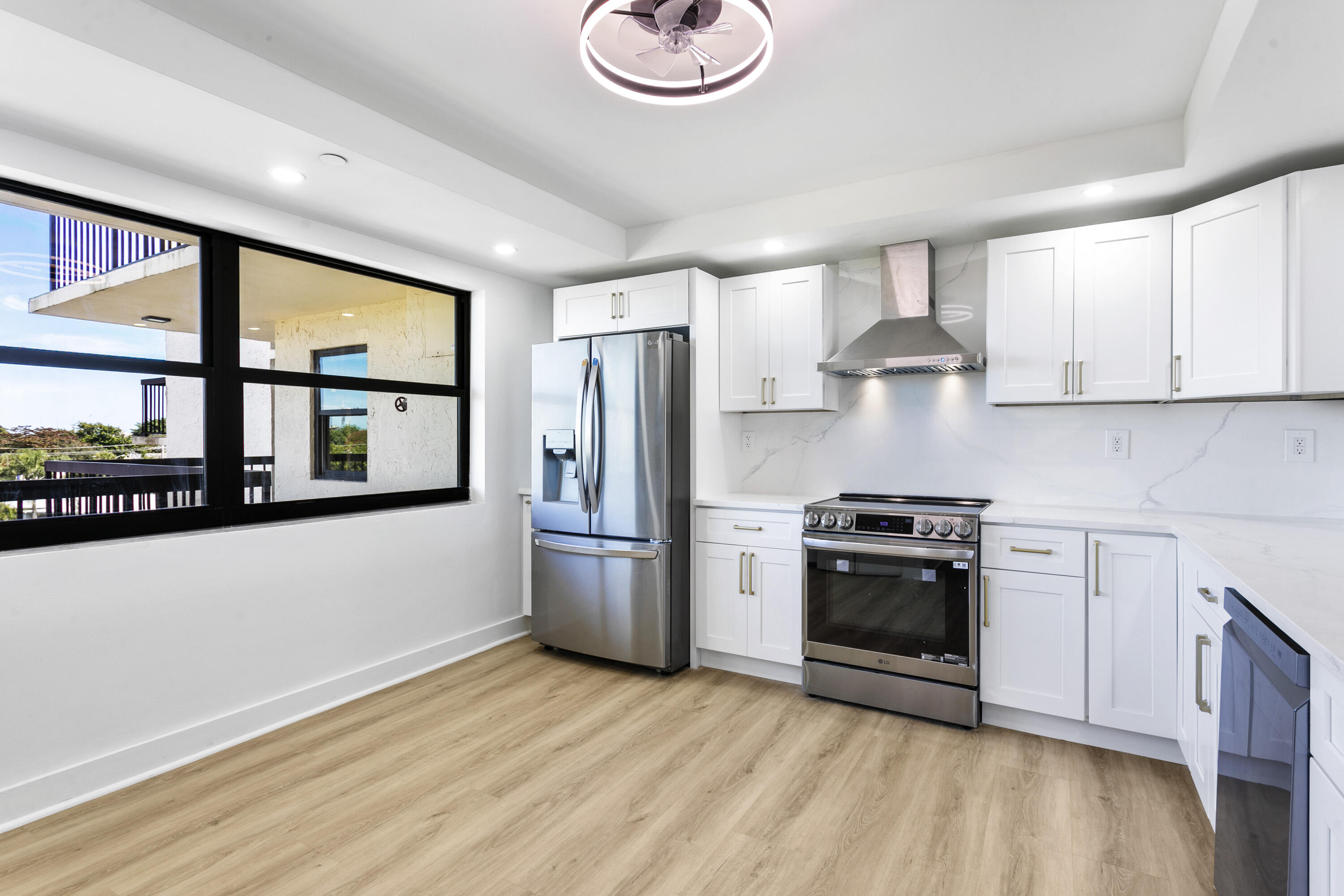 372 Golfview Road 502