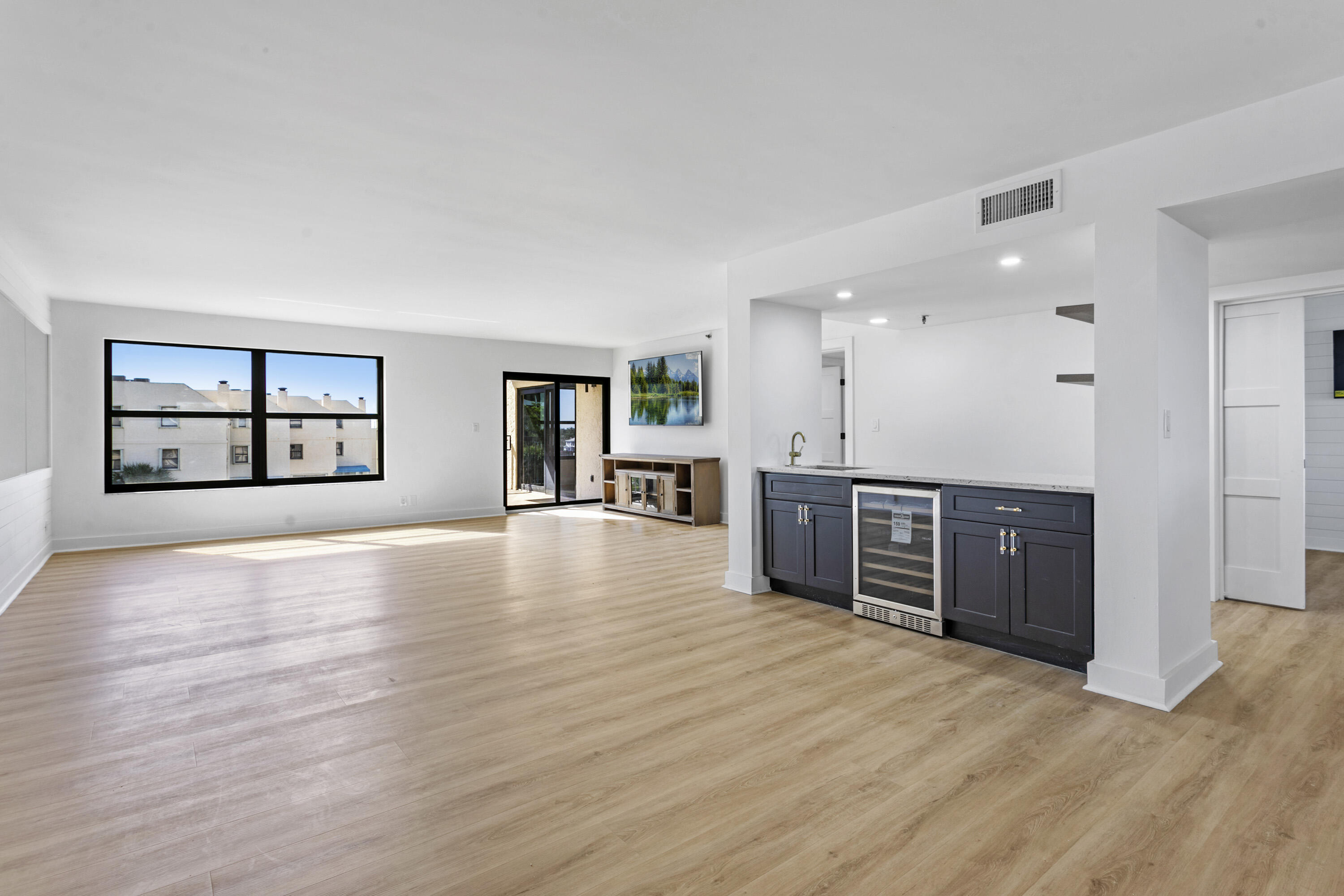 372 Golfview Road 502