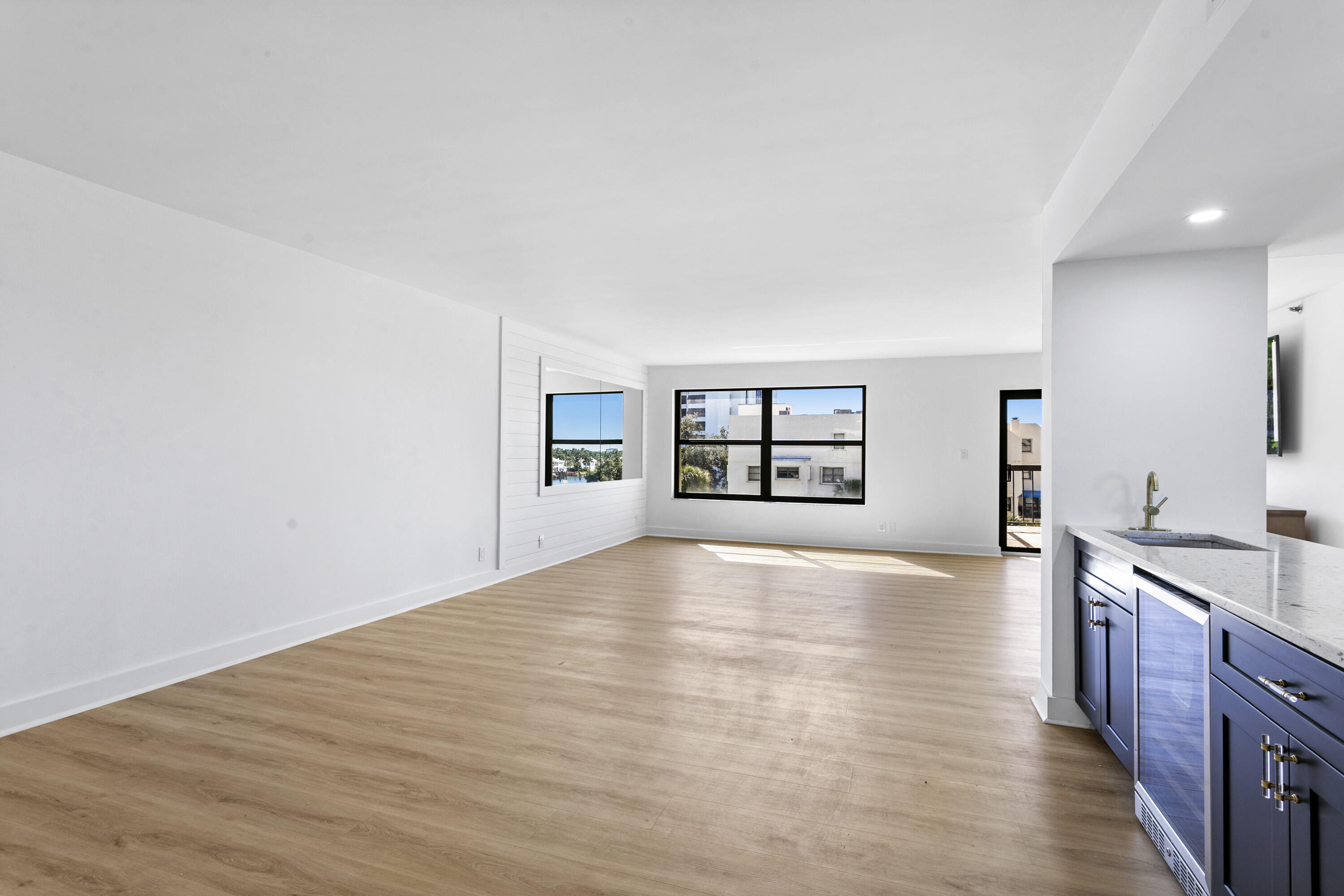372 Golfview Road 502