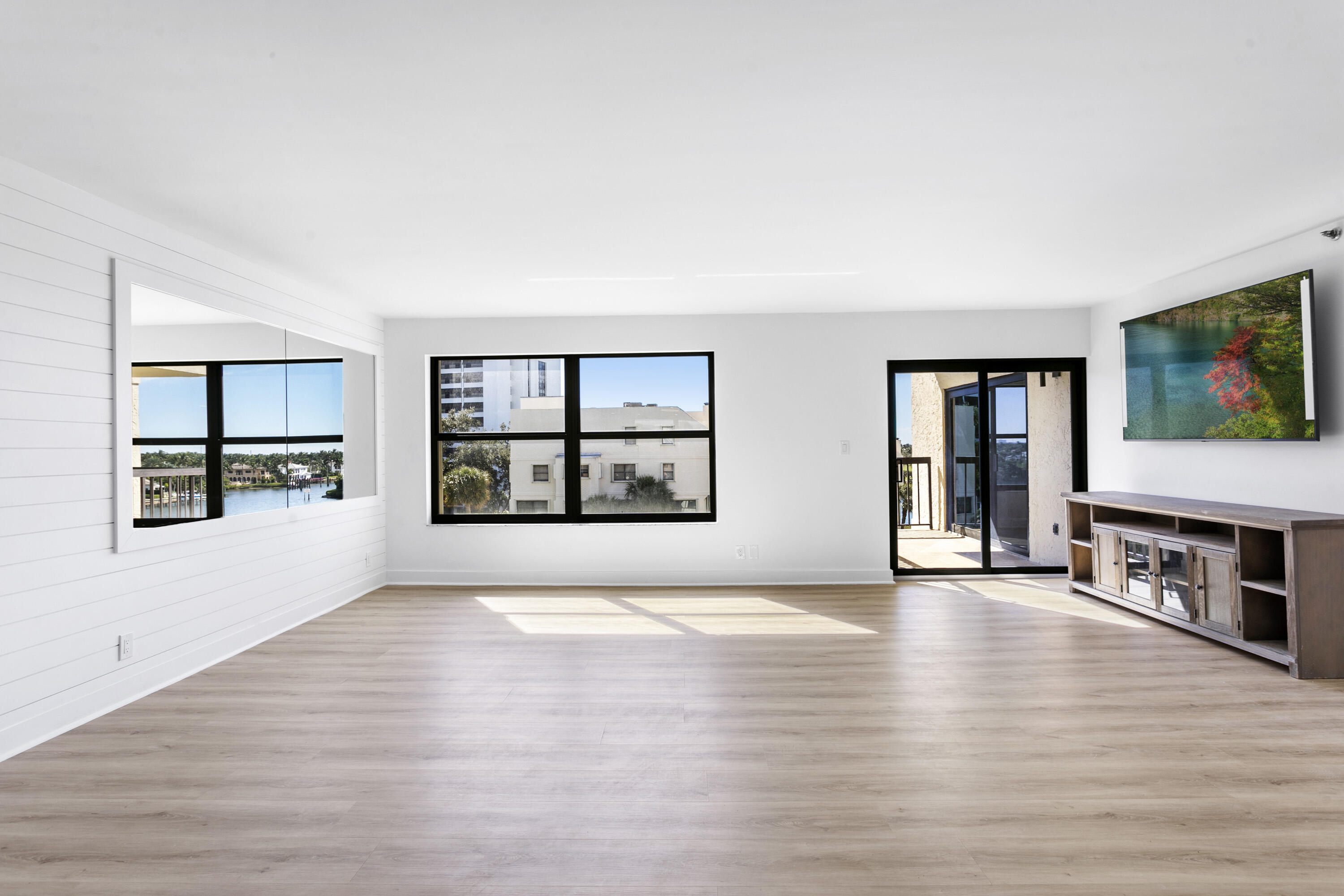 372 Golfview Road 502