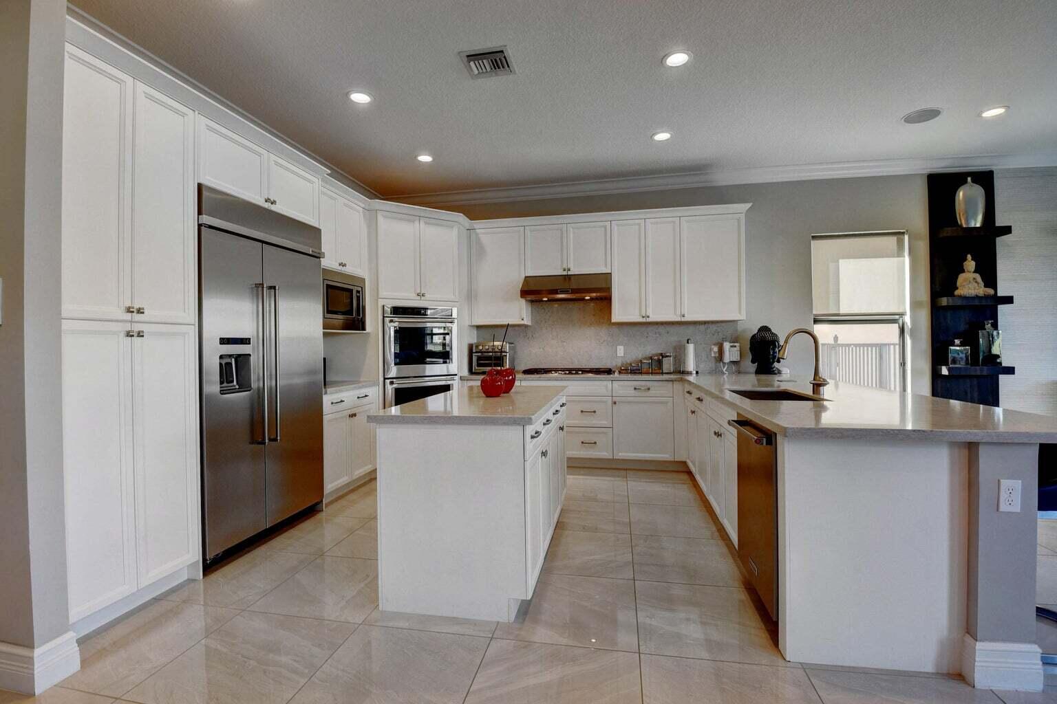 9344 Eden Roc Court