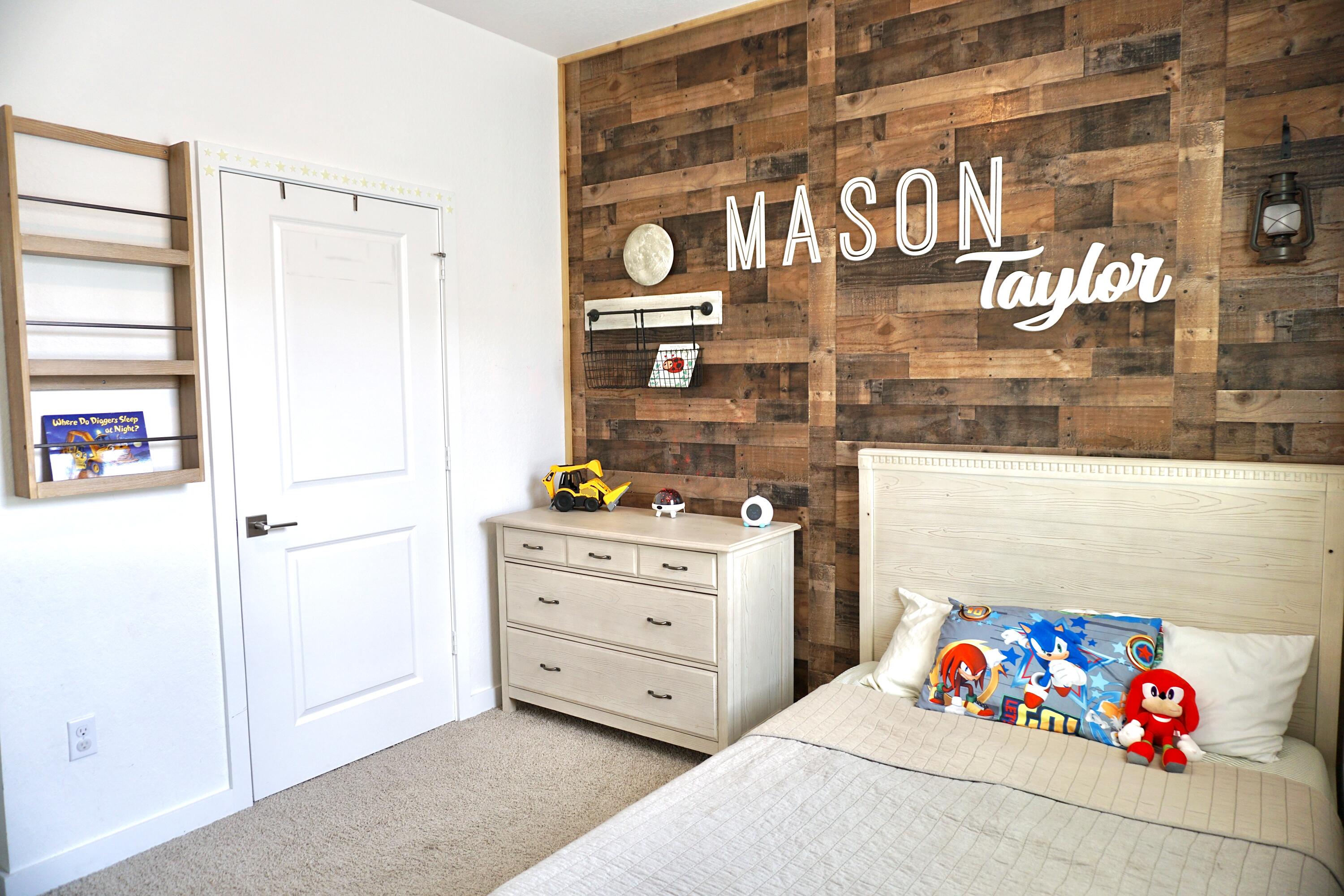 2274 SW Strawberry Terrace