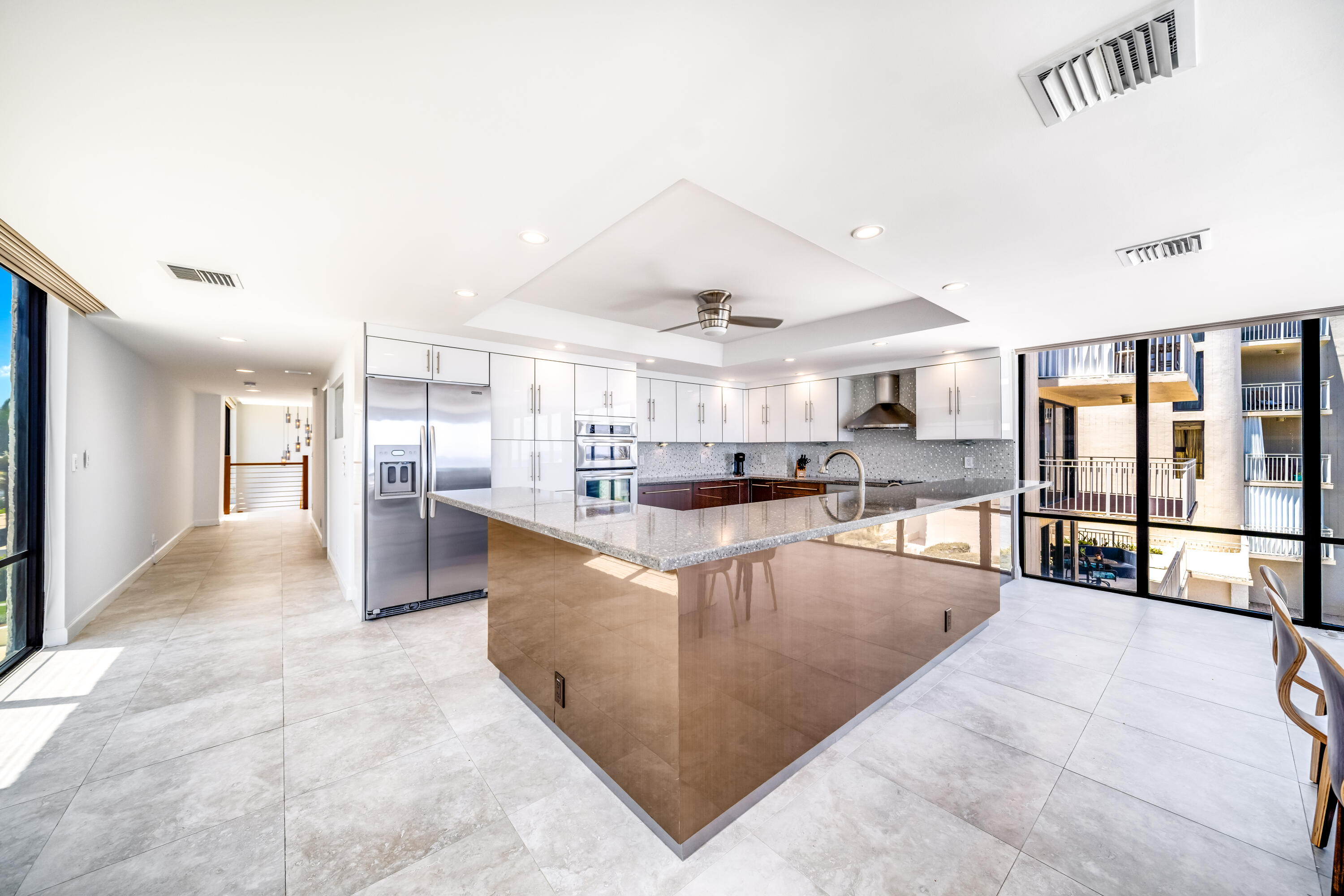 2155 S Ocean Boulevard 9