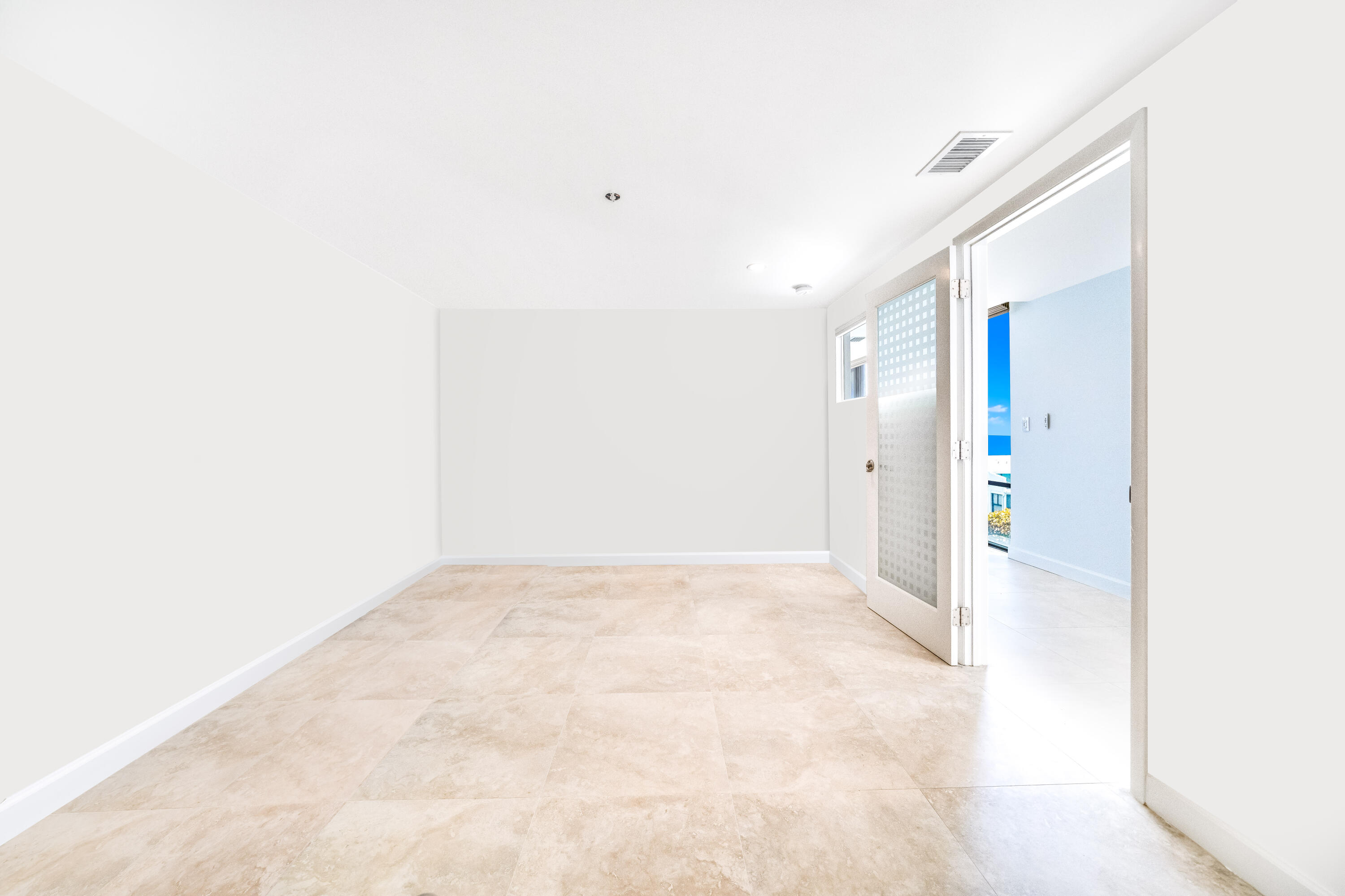 2155 S Ocean Boulevard 9