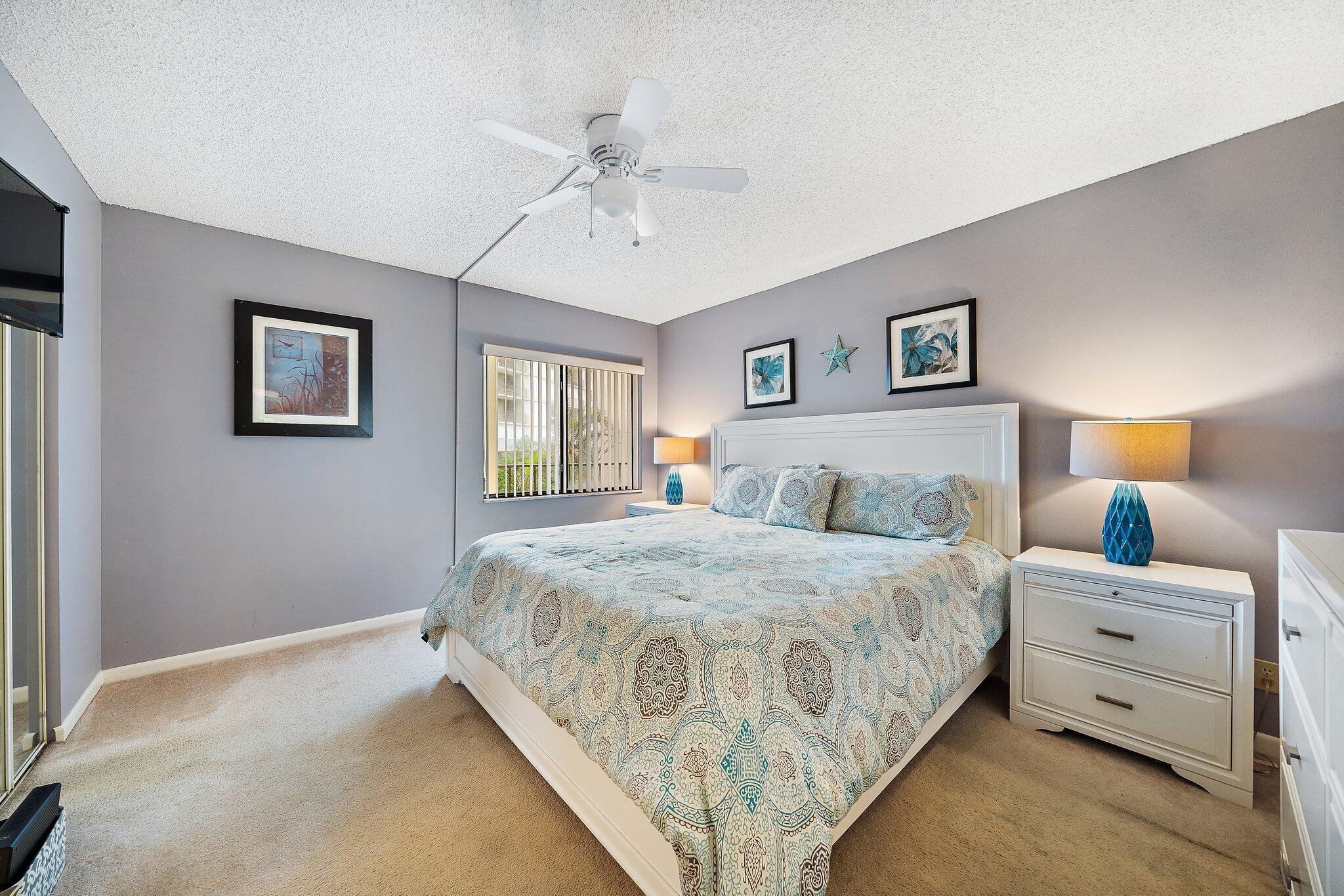 1605 S Us Highway 1 A306