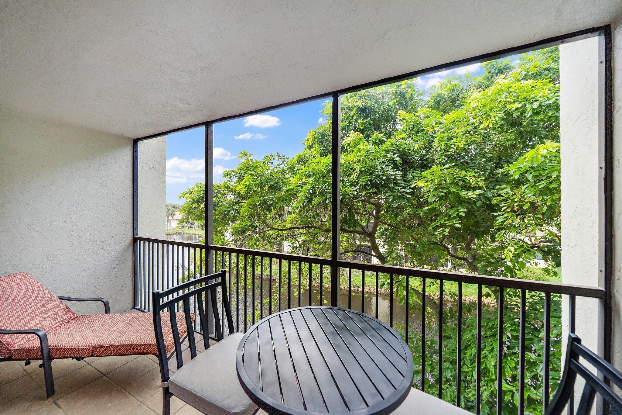 1605 S Us Highway 1 A306