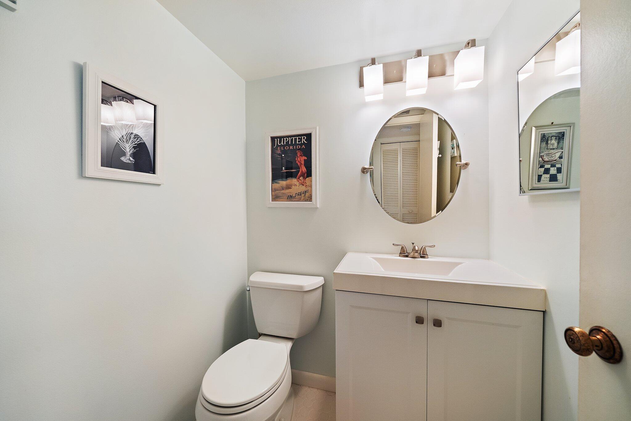 1605 S Us Highway 1 A306