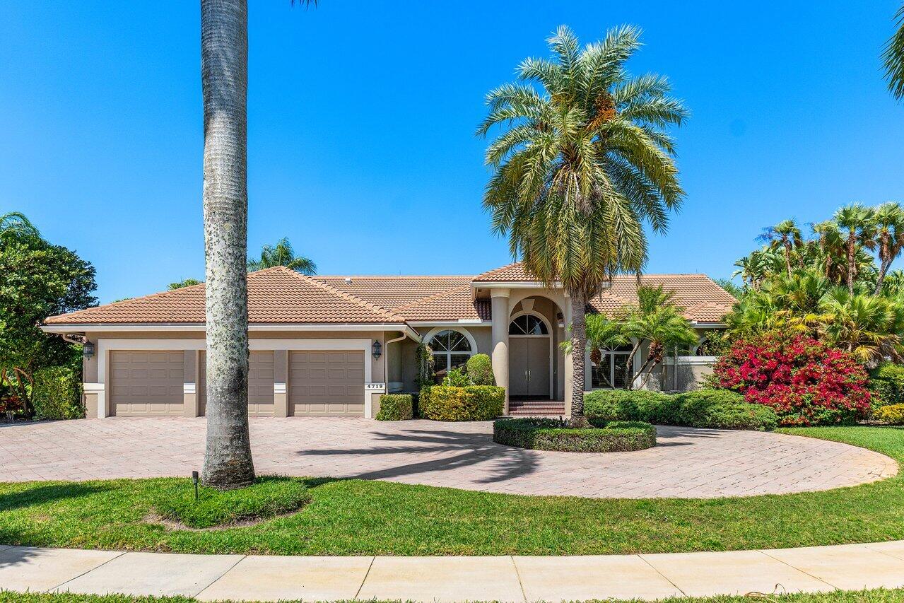 4719 Bocaire Boulevard