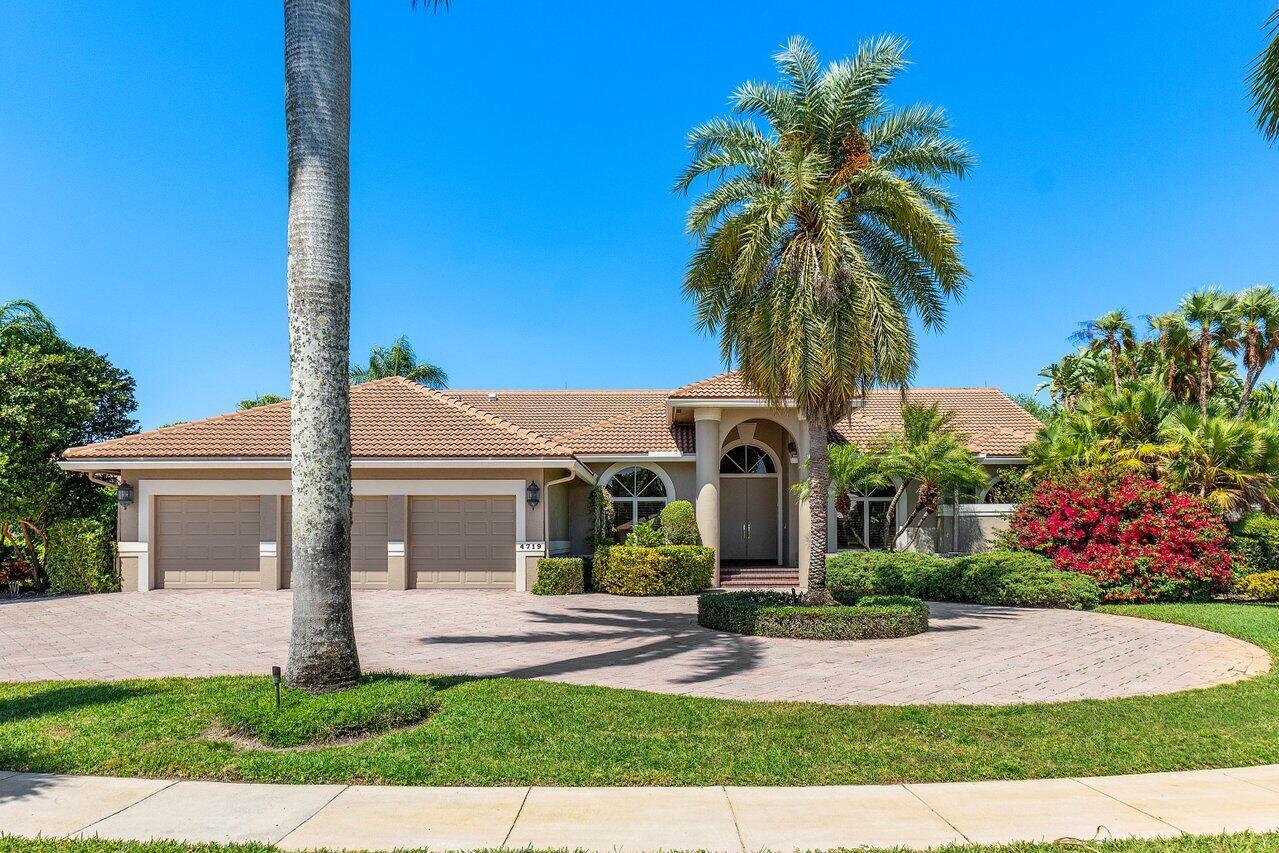 4719 Bocaire Boulevard