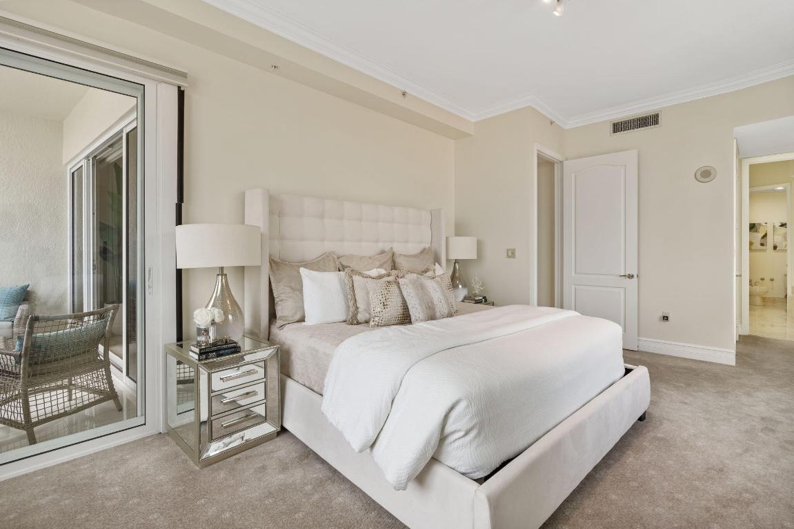 201 S Narcissus Avenue 605