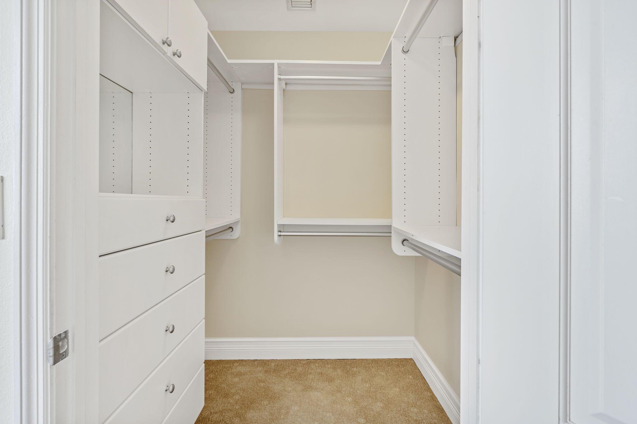 201 S Narcissus Avenue 605