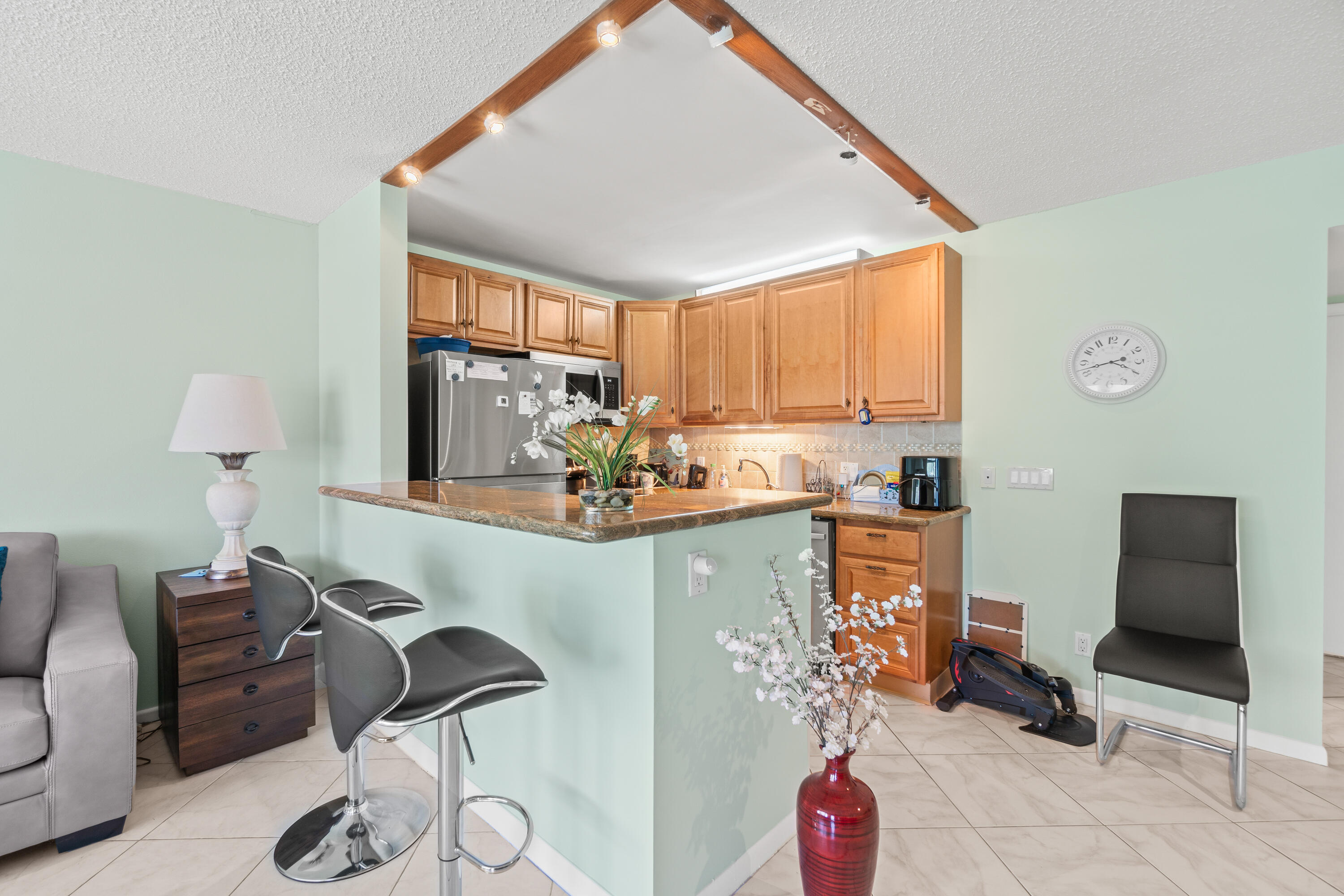 237 Ventnor Q