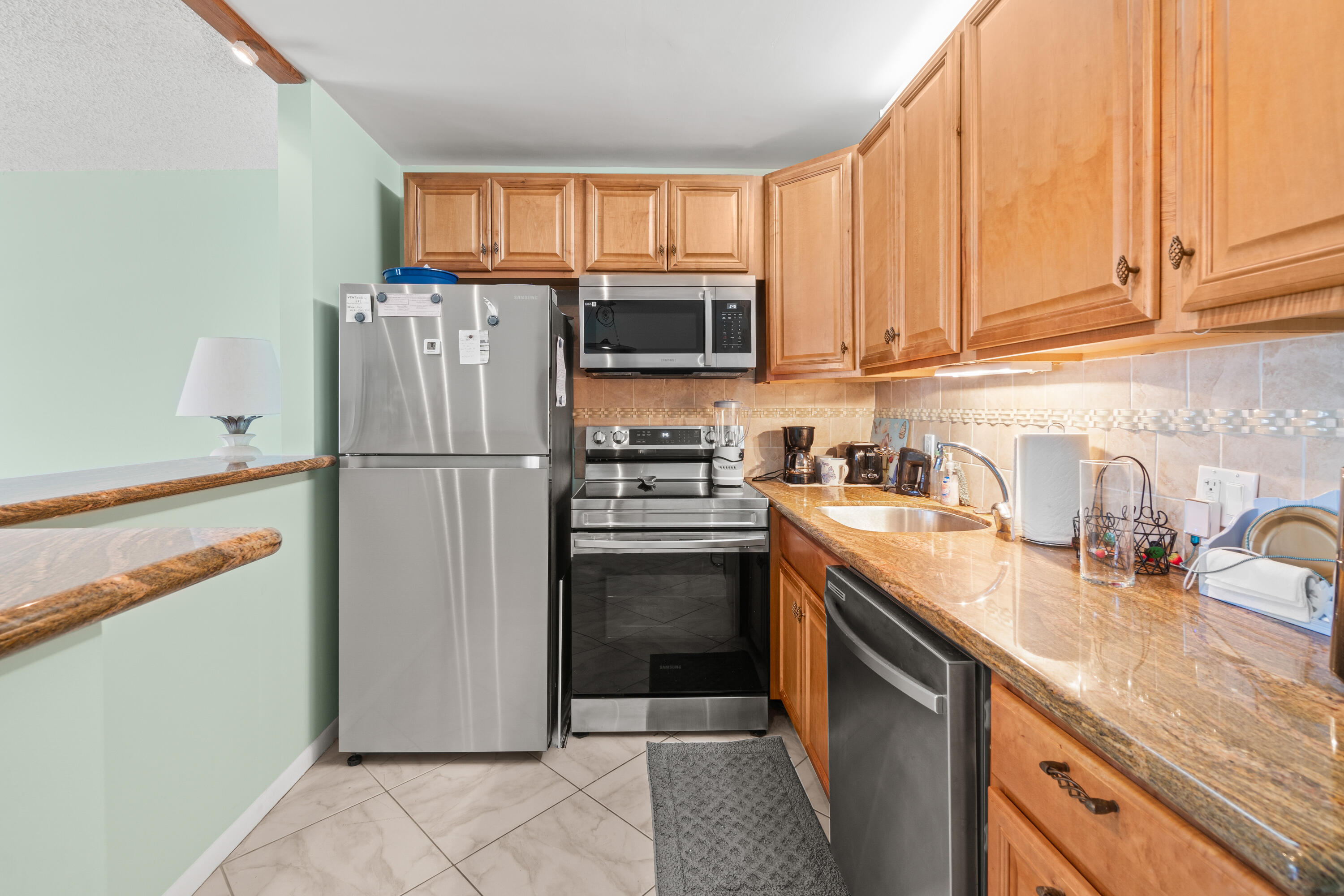 237 Ventnor Q