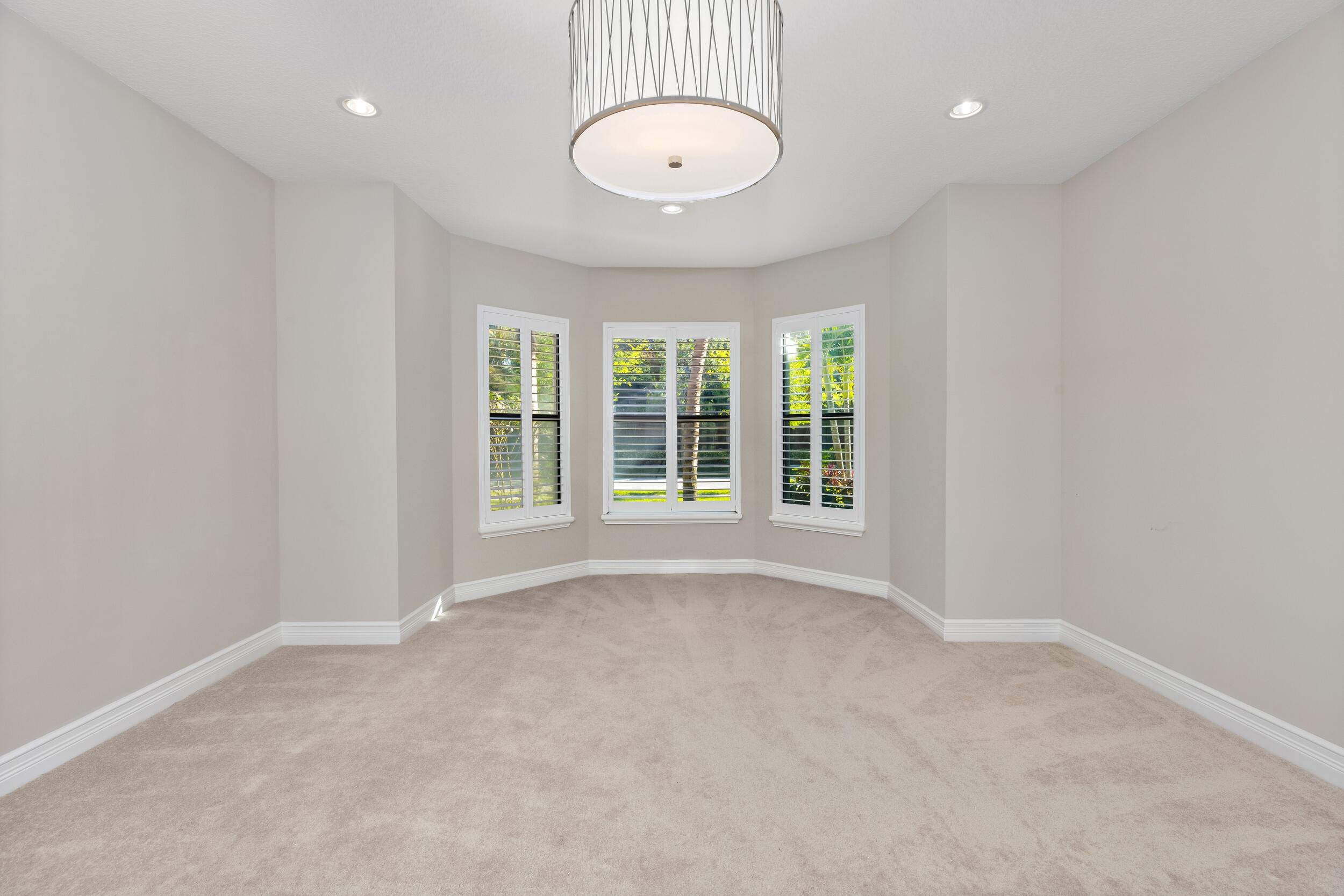 16836 Strasbourg Lane