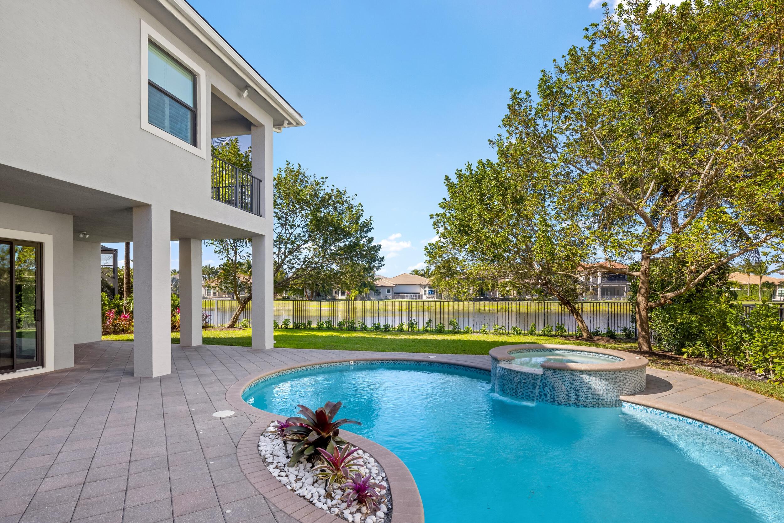 16836 Strasbourg Lane