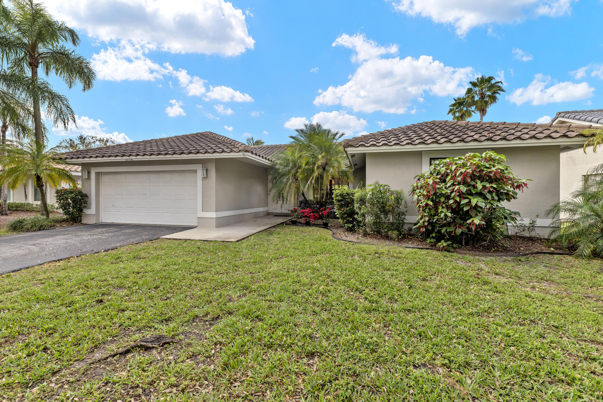5156 NW 99th Way