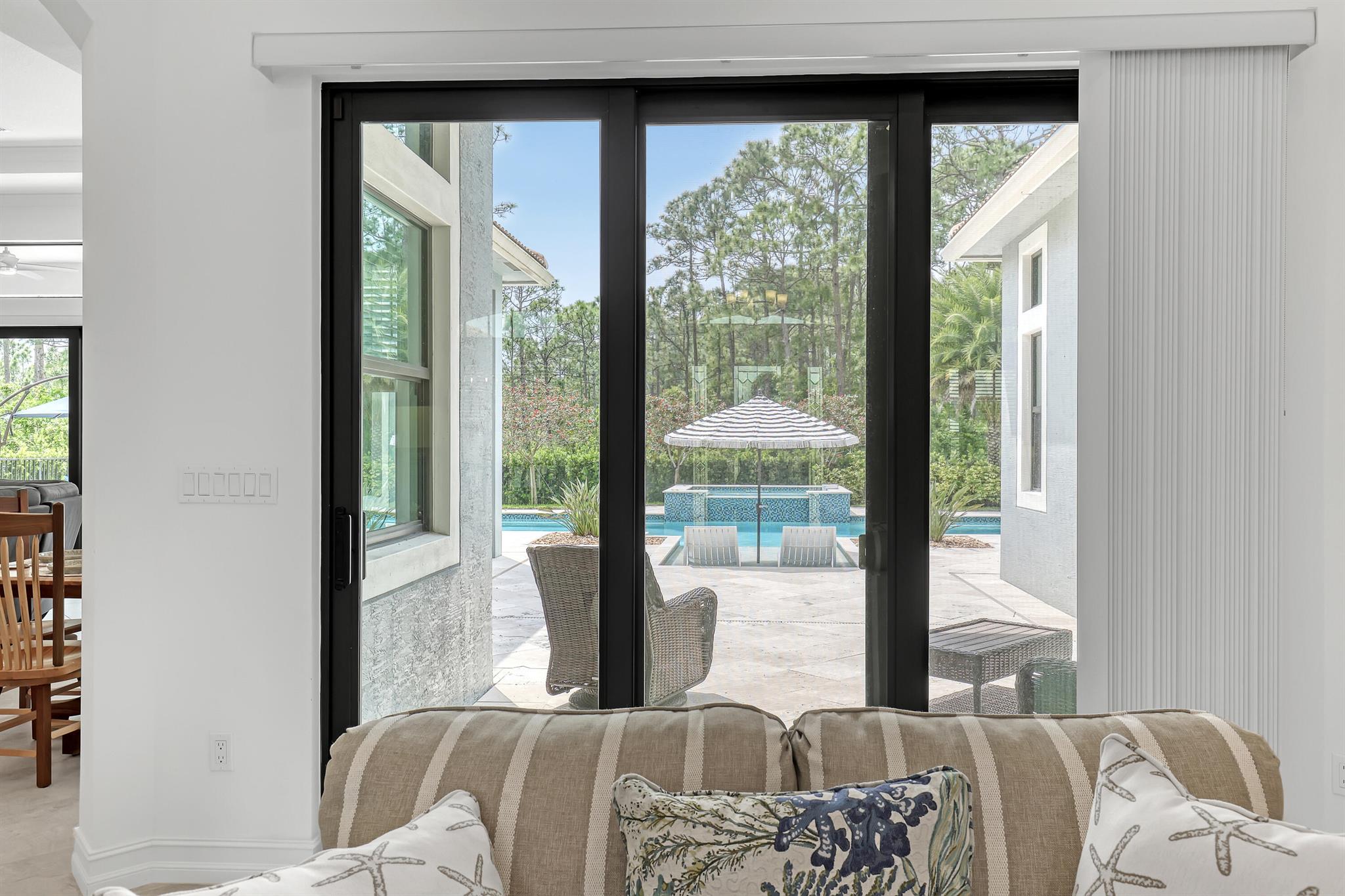 3318 SW Loriope Loop