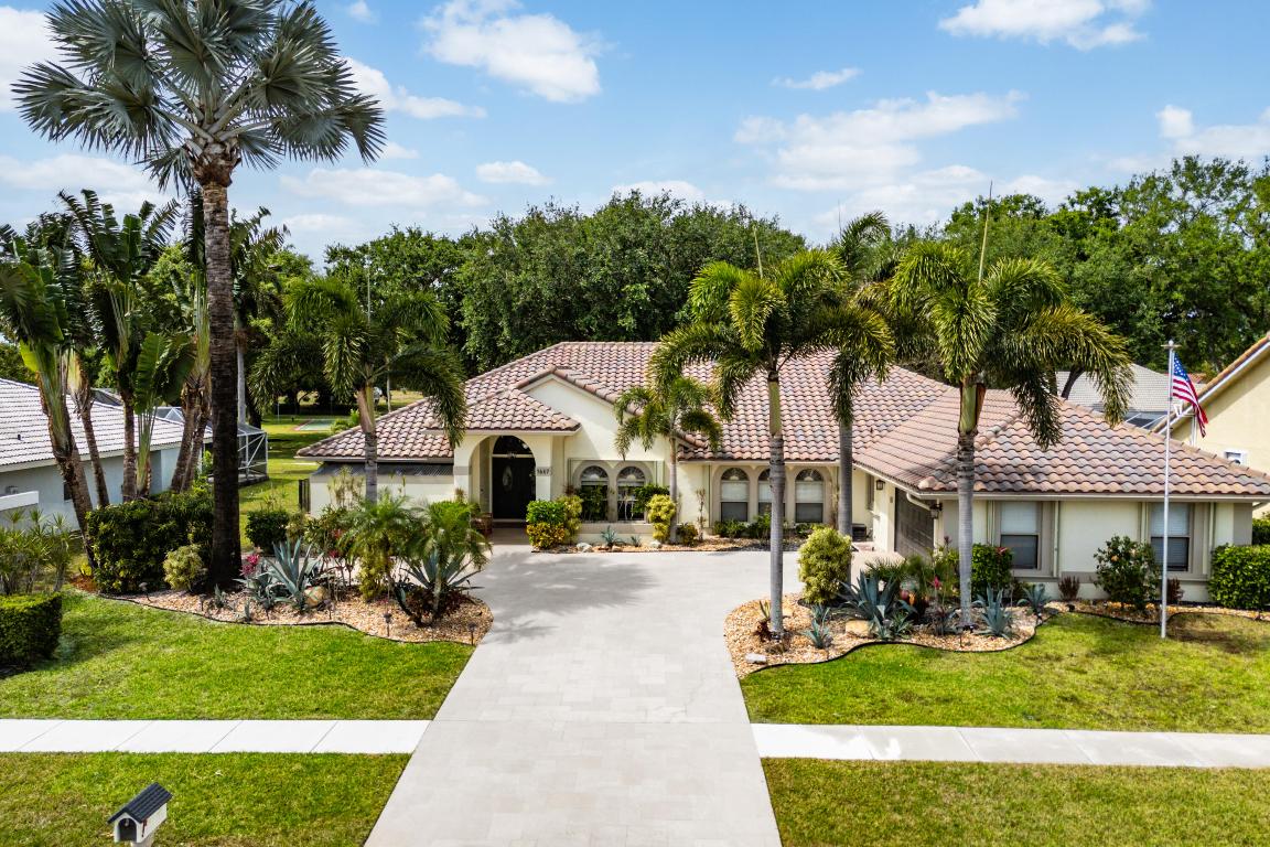 1607 Farmington Avenue