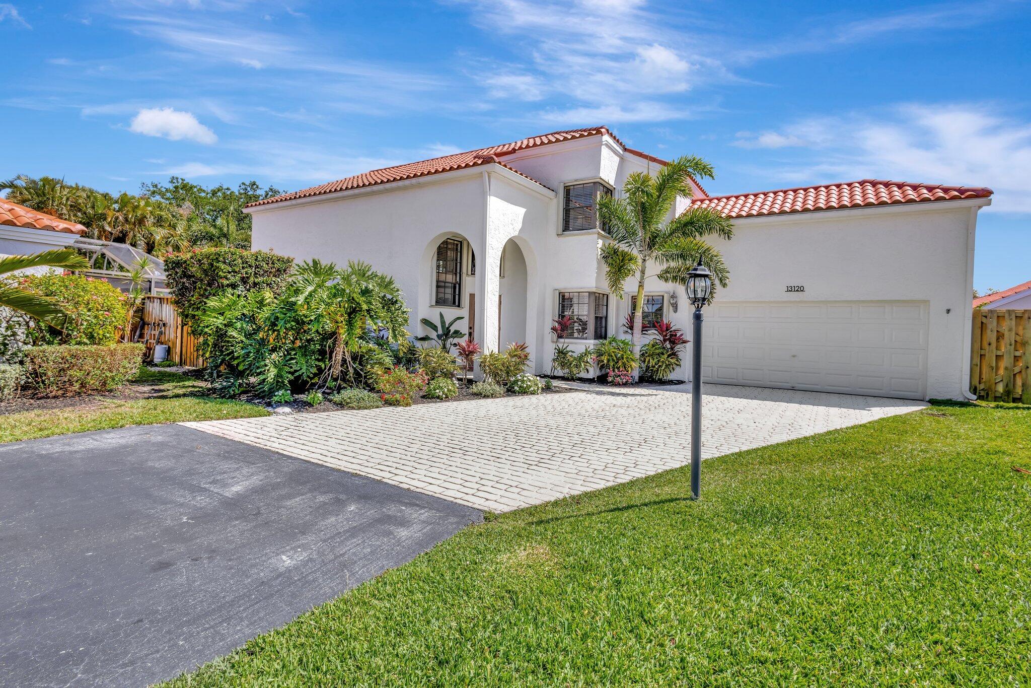 13120 Cristal D Arques Drive