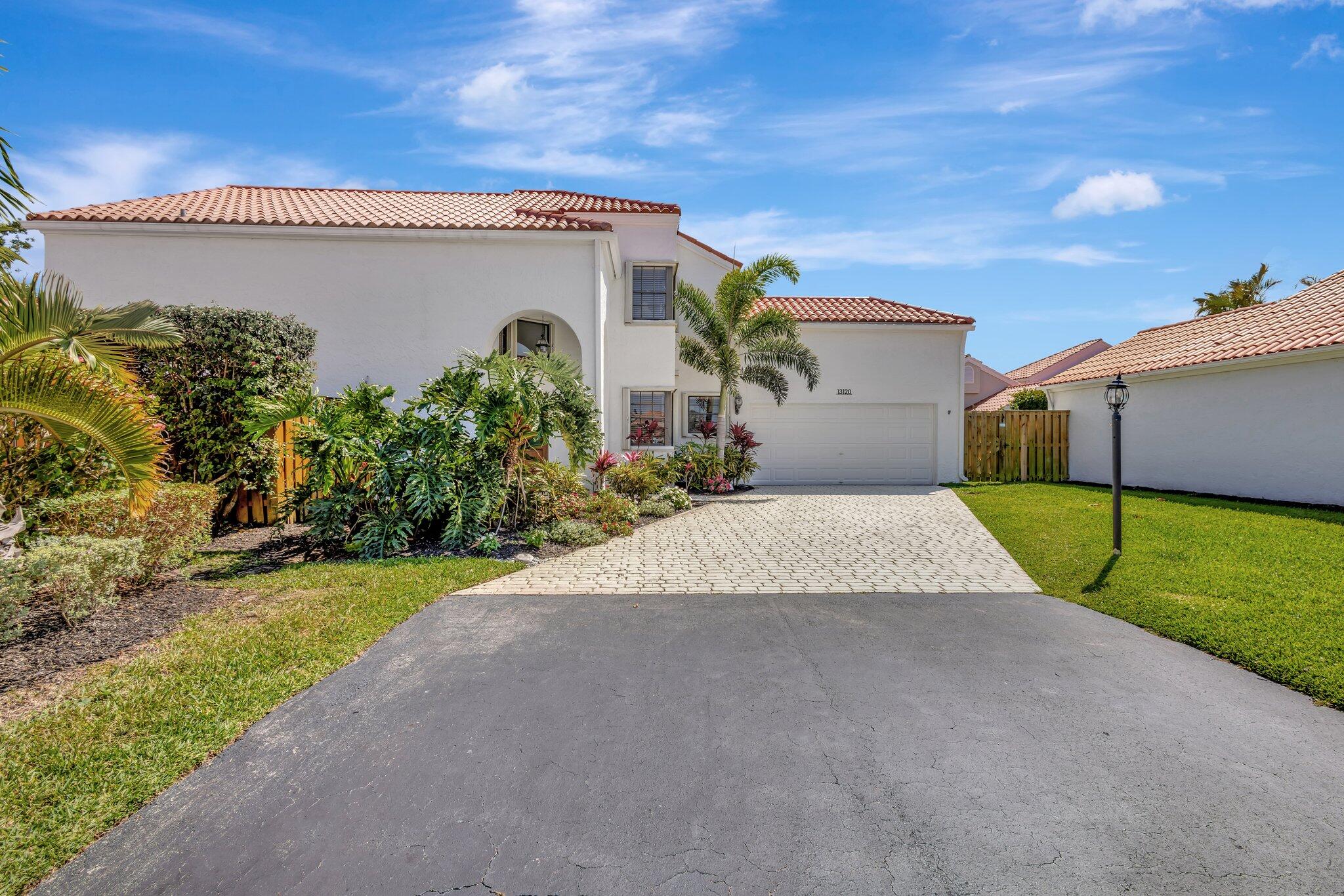 13120 Cristal D Arques Drive