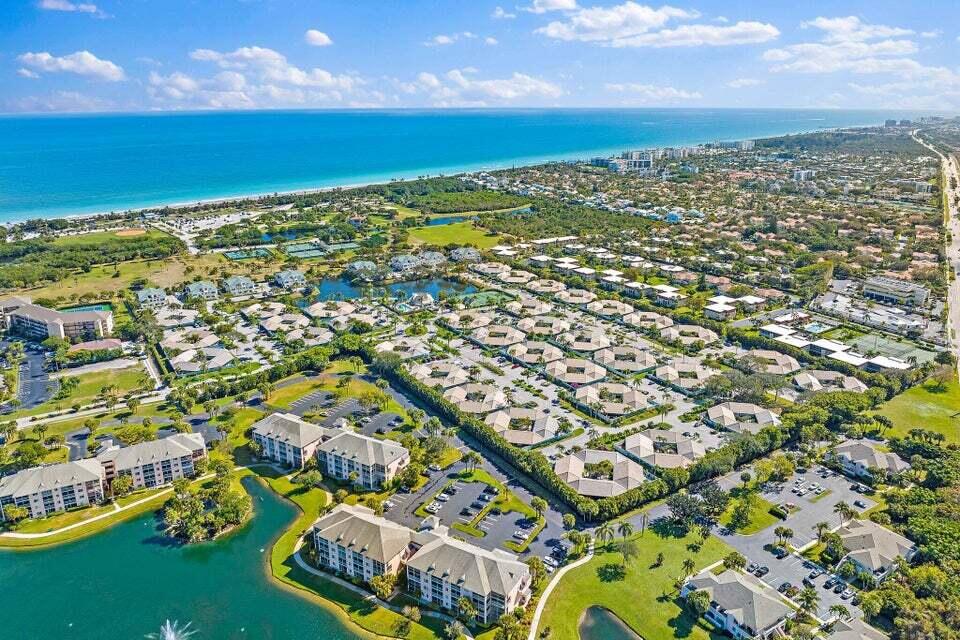 1127 E Seminole Avenue 29a