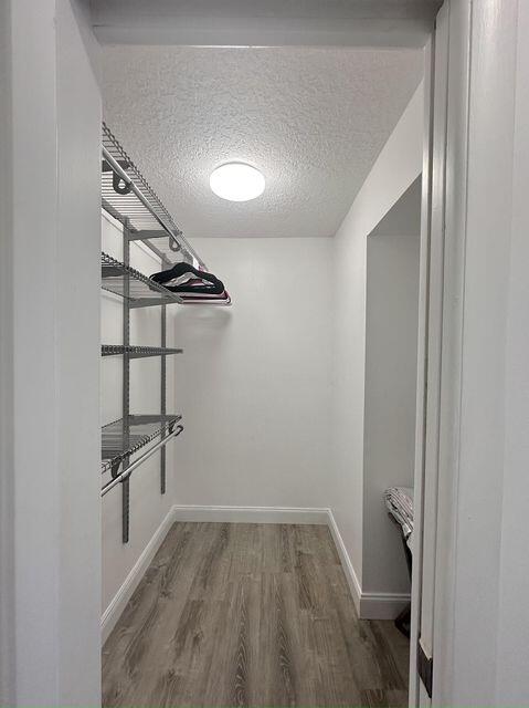 1127 E Seminole Avenue 29a