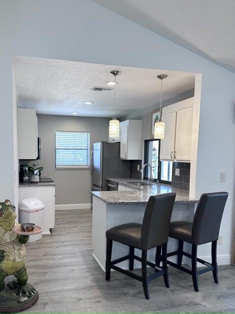 1127 E Seminole Avenue 29a