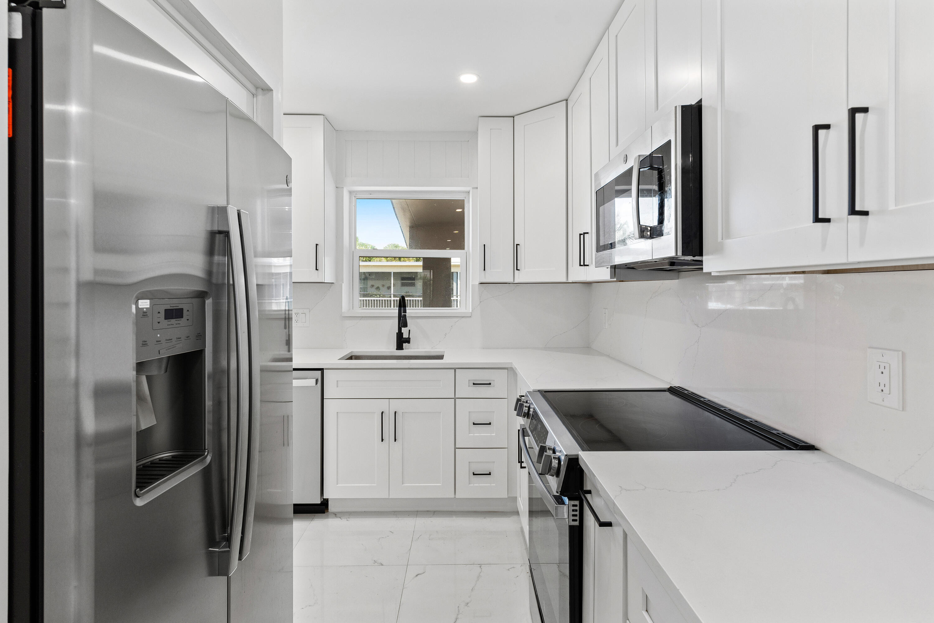 2601 S Ocean Boulevard 10