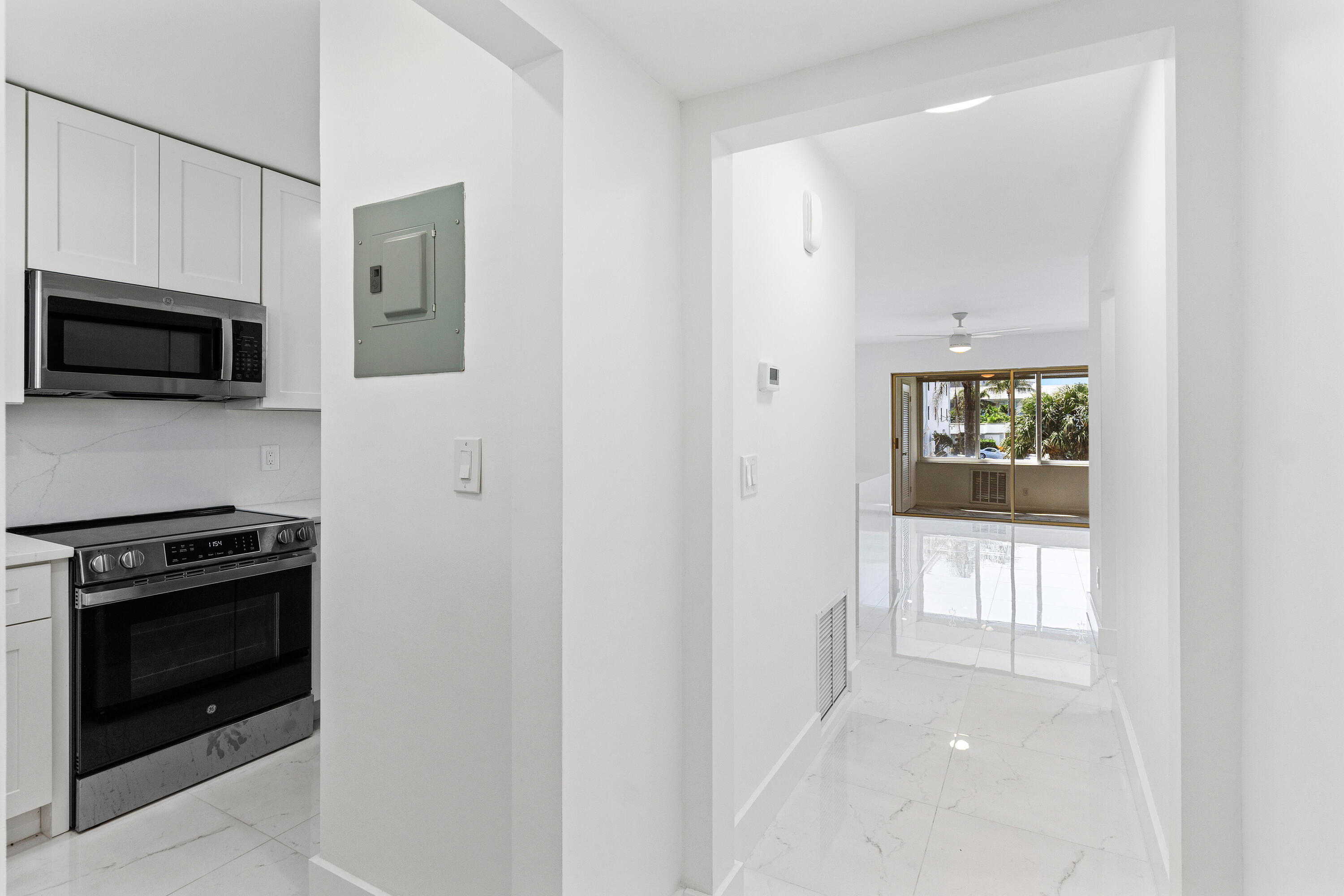 2601 S Ocean Boulevard 10