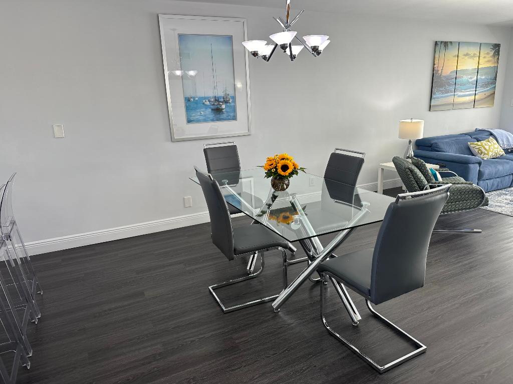 52 Yacht Club Drive 402