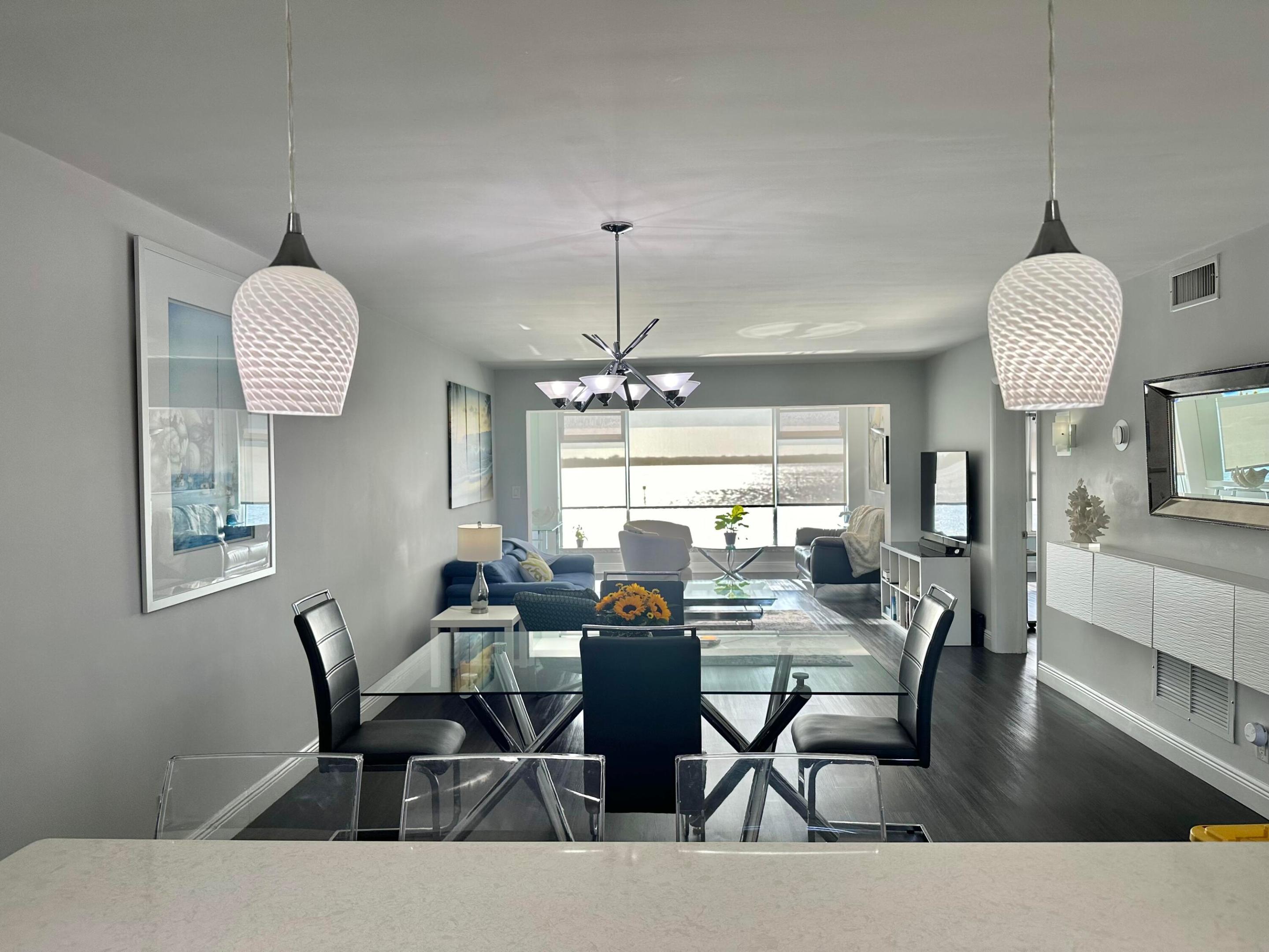 52 Yacht Club Drive 402