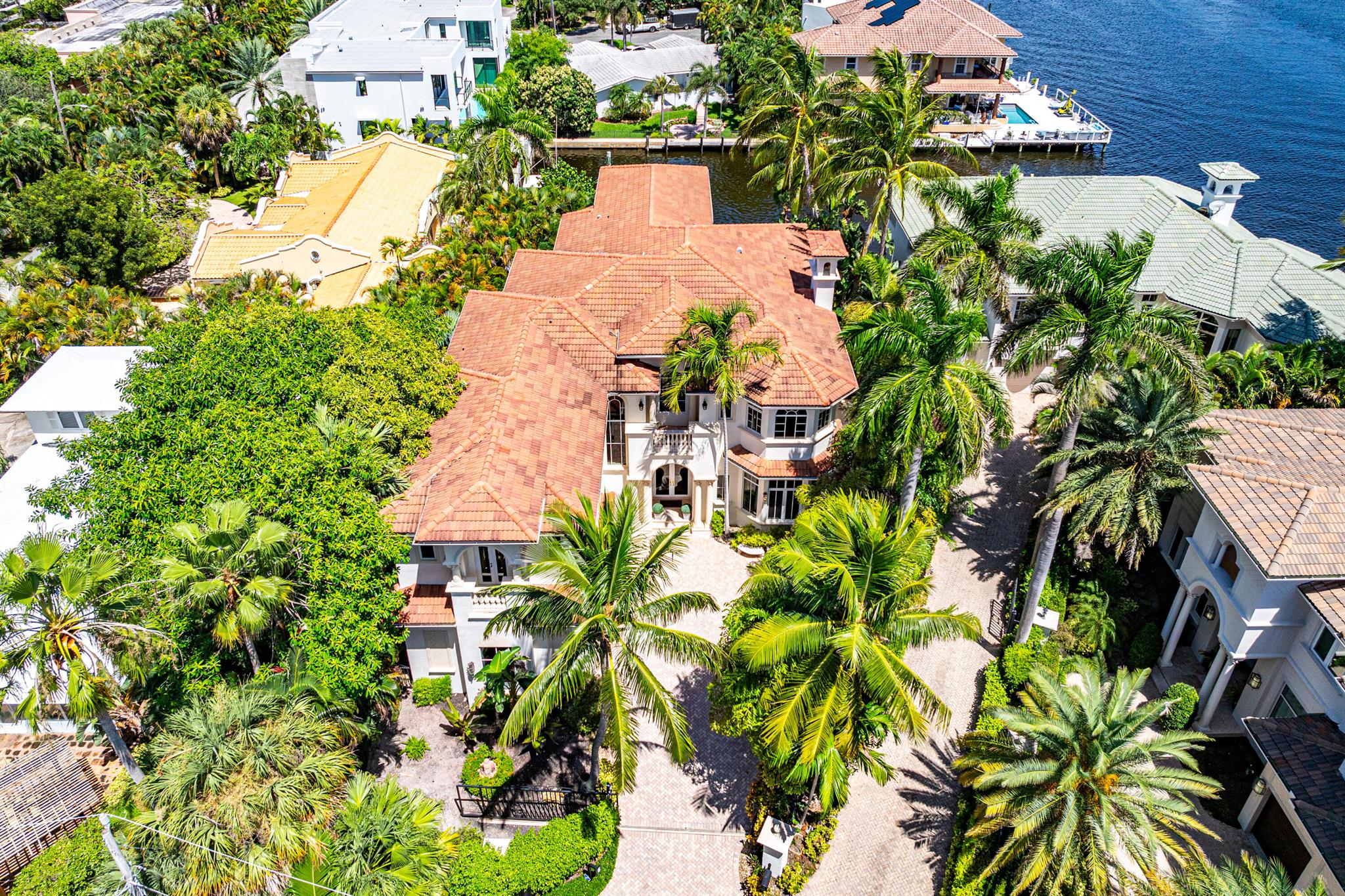 709 SE 10th Street