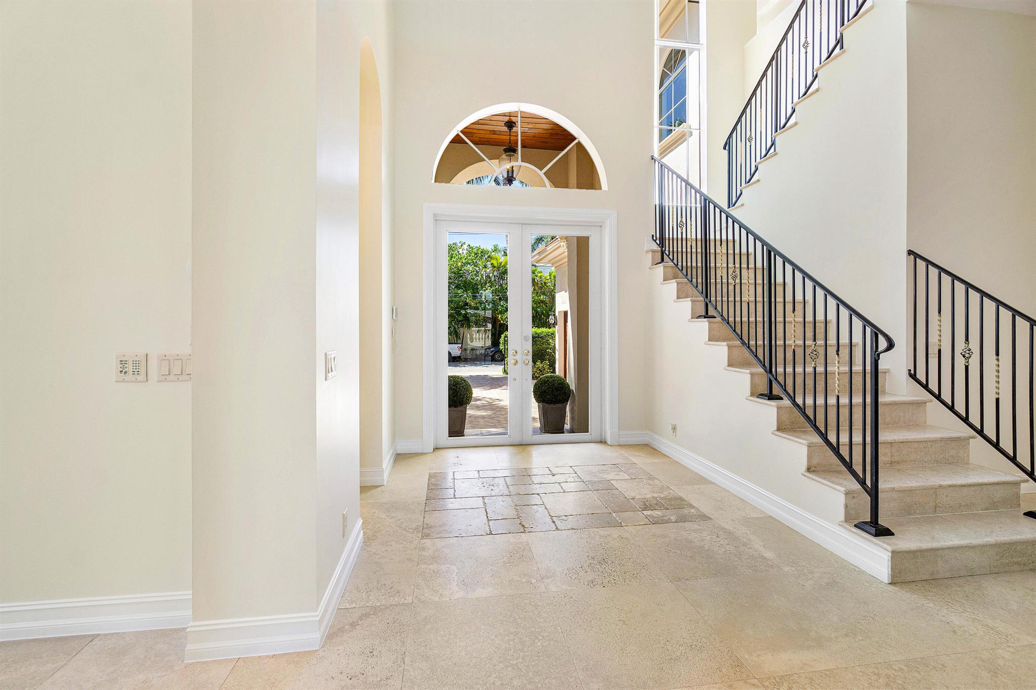 709 SE 10th Street
