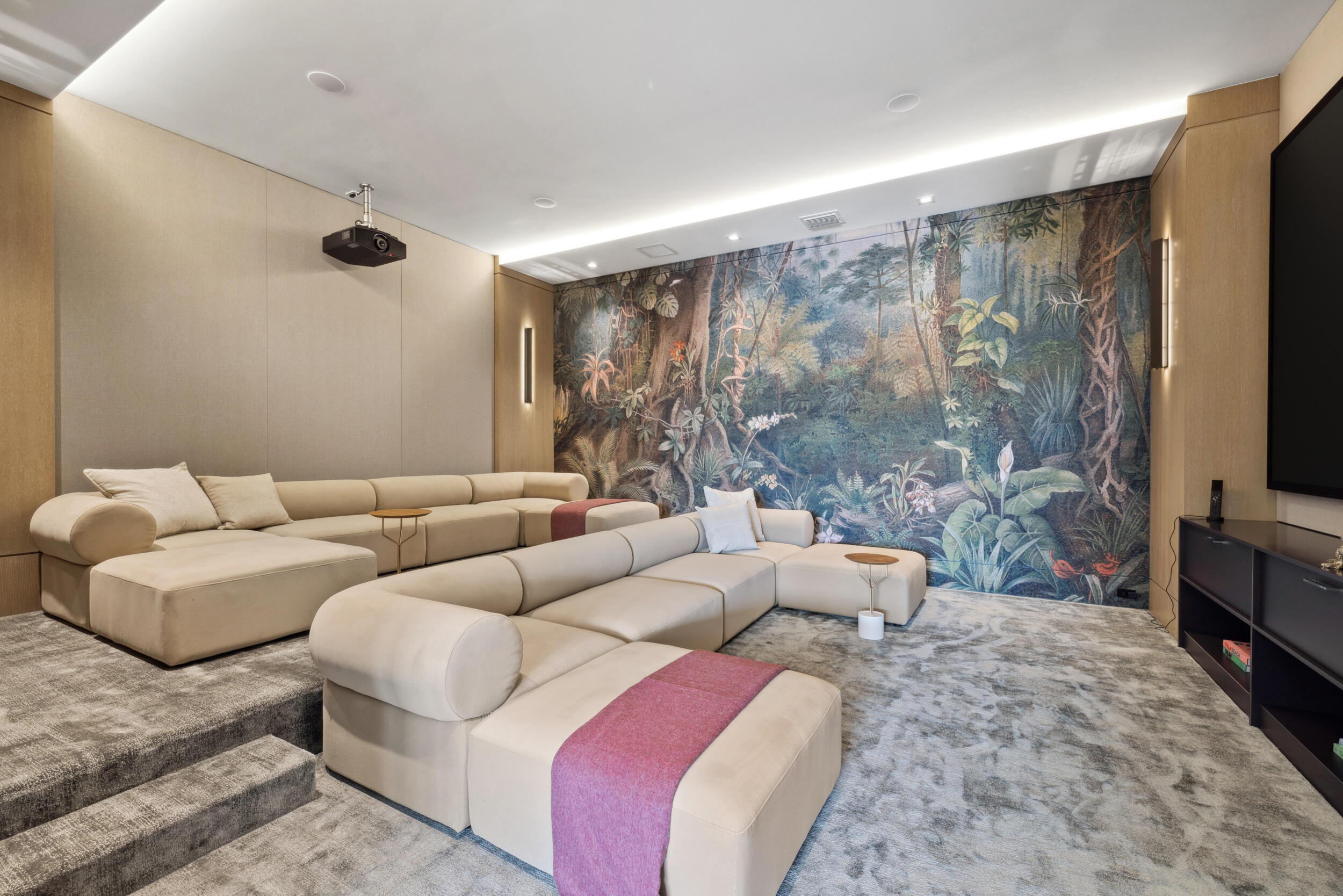Ultra-Luxury New Construction in The Bear’s Club – 7BR Estate with Lake & Golf Views