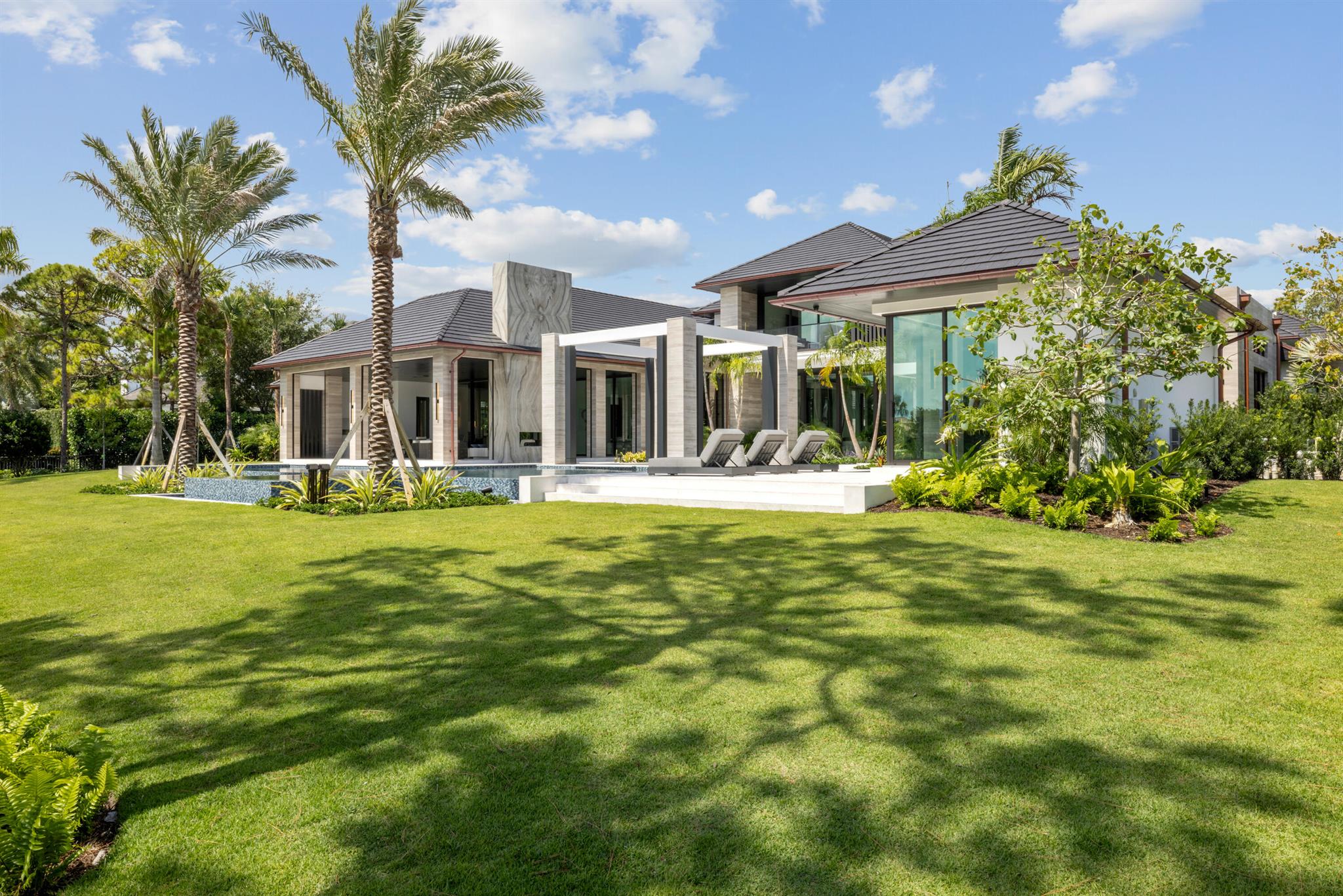 Ultra-Luxury New Construction in The Bear’s Club – 7BR Estate with Lake & Golf Views