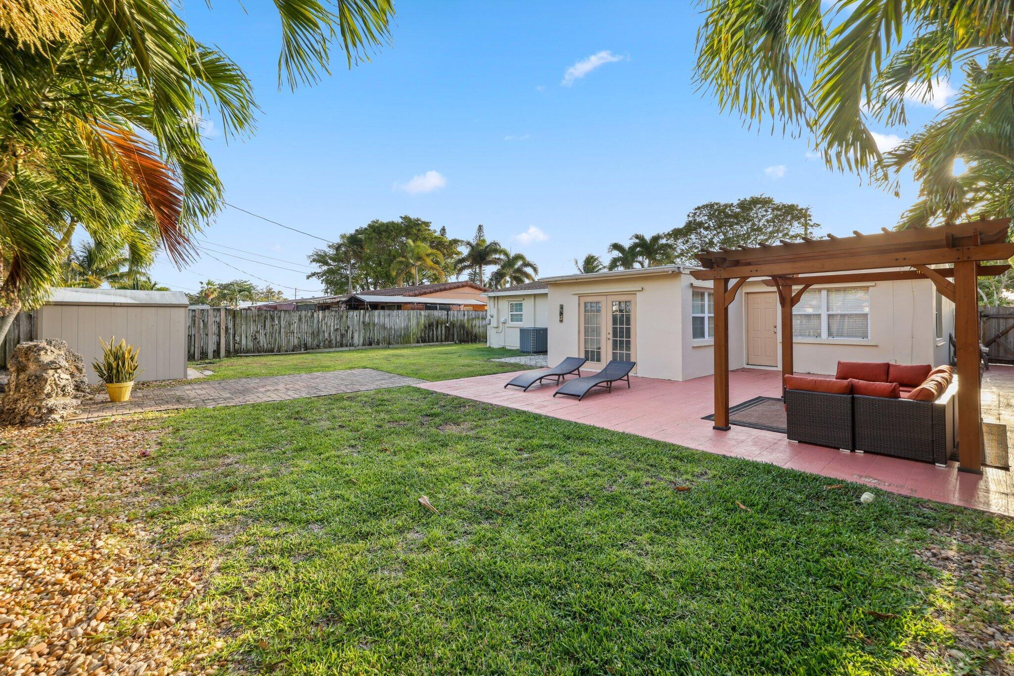 1420 SW 1st Terrace