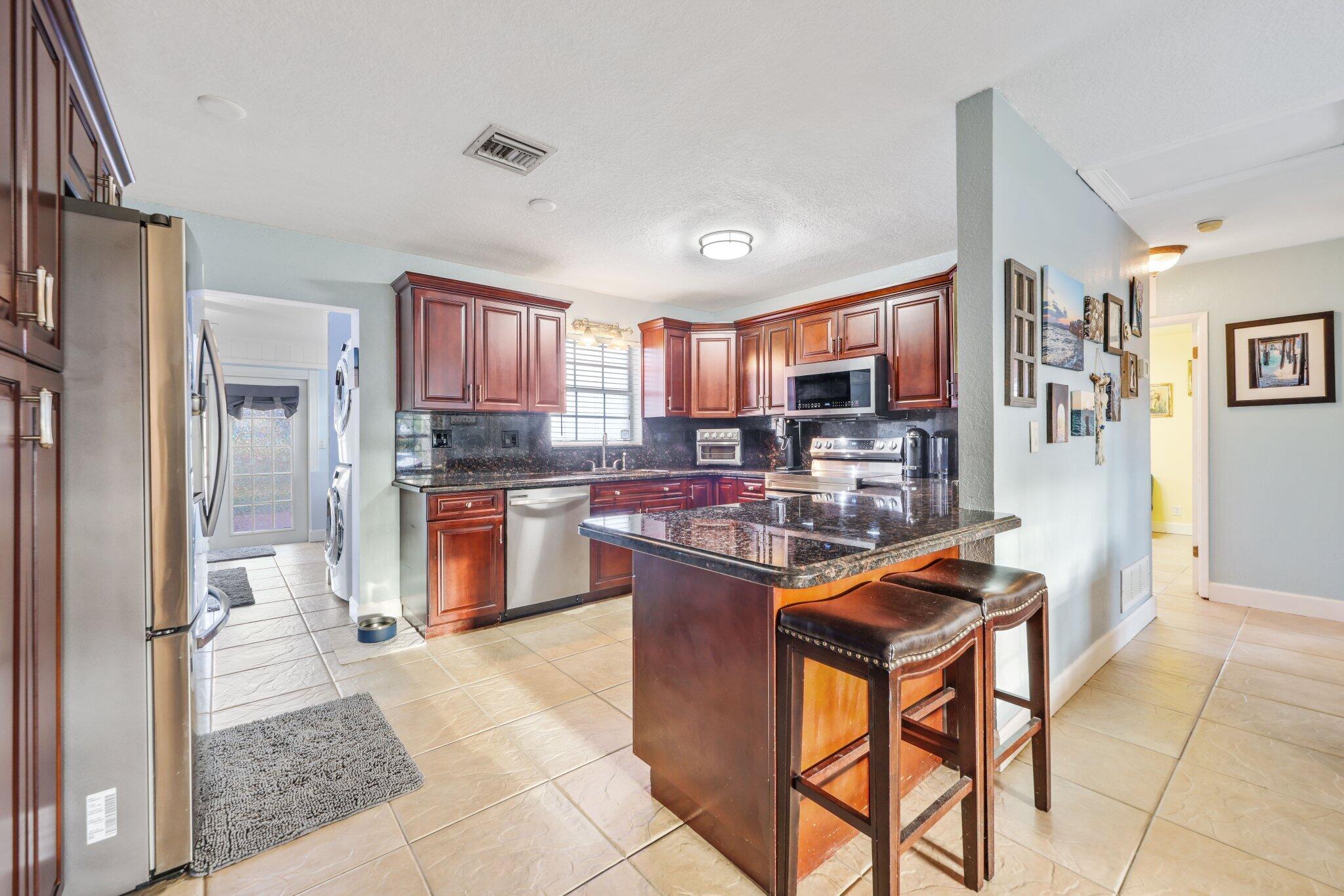 1420 SW 1st Terrace