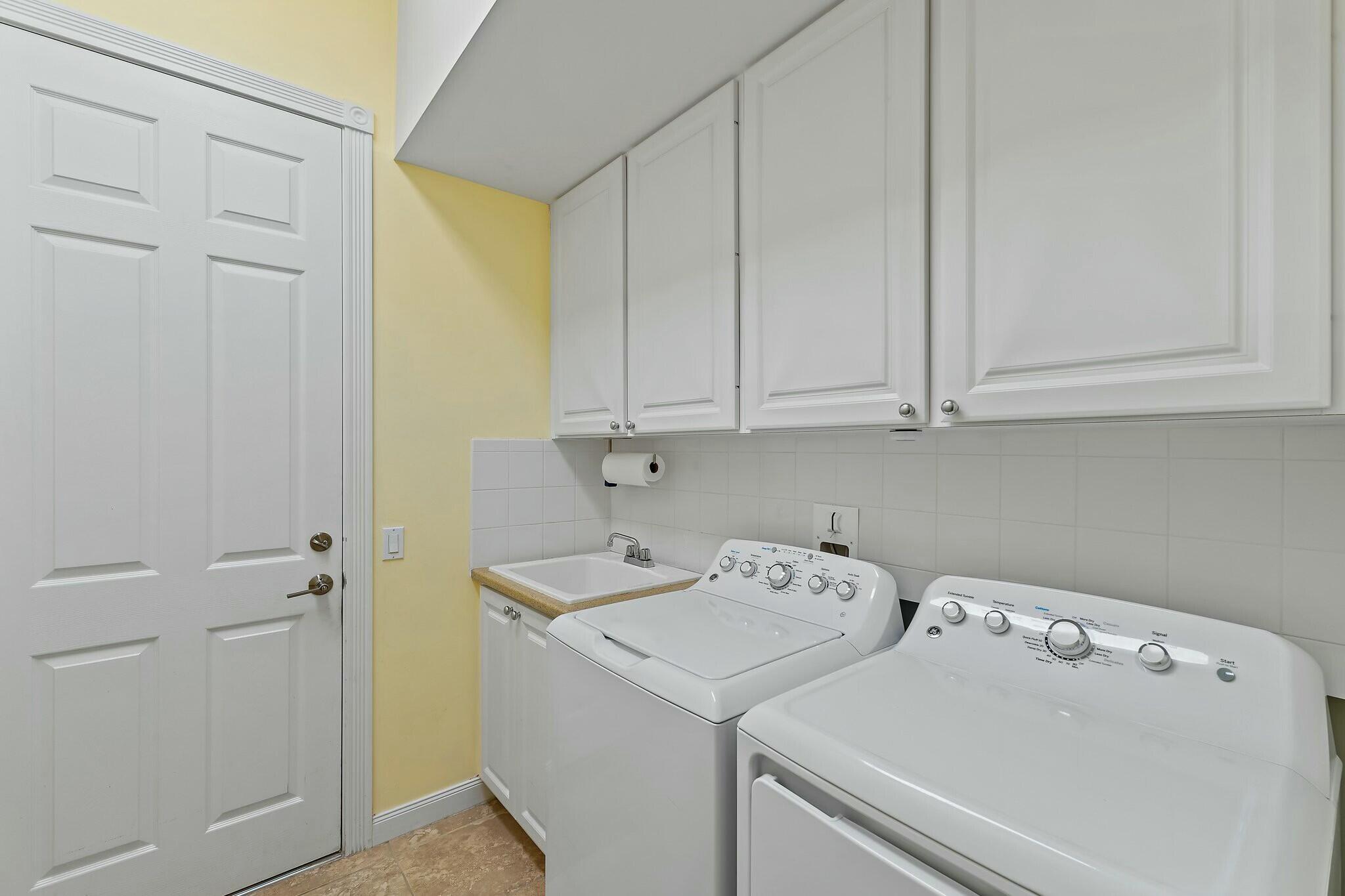 2628 W Community Drive