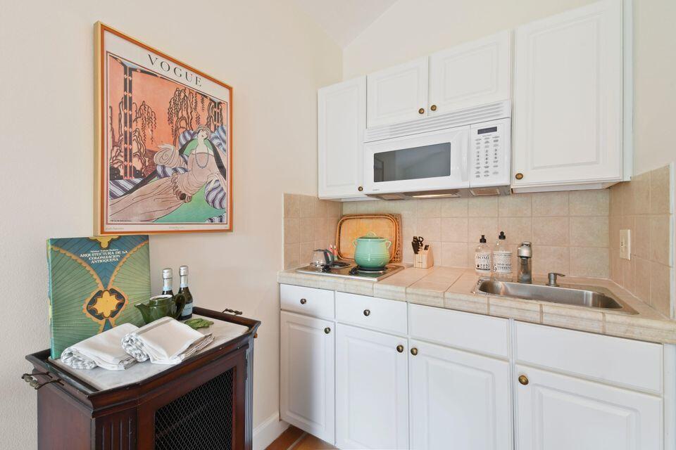 11863 Wimbledon Circle 507