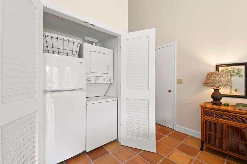 11863 Wimbledon Circle 507