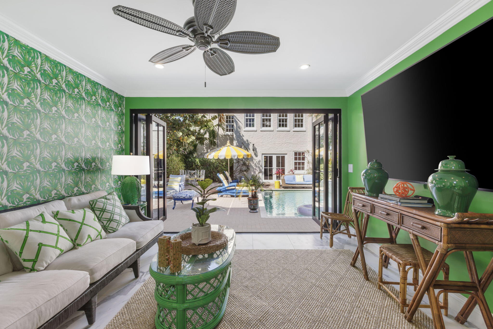 122 Roosevelt Place